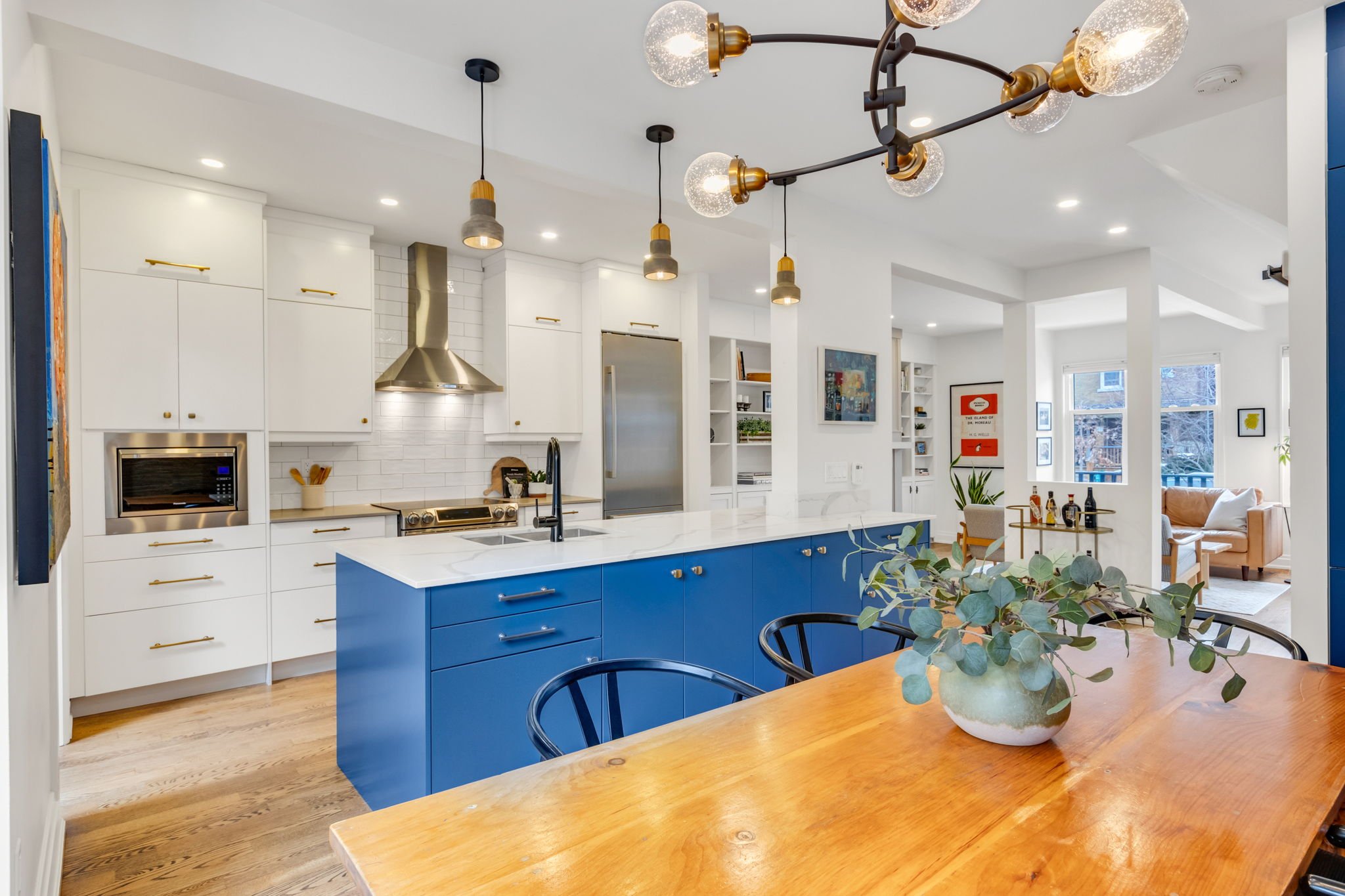 29-web-or-mls-12_004_Dining Room.jpg