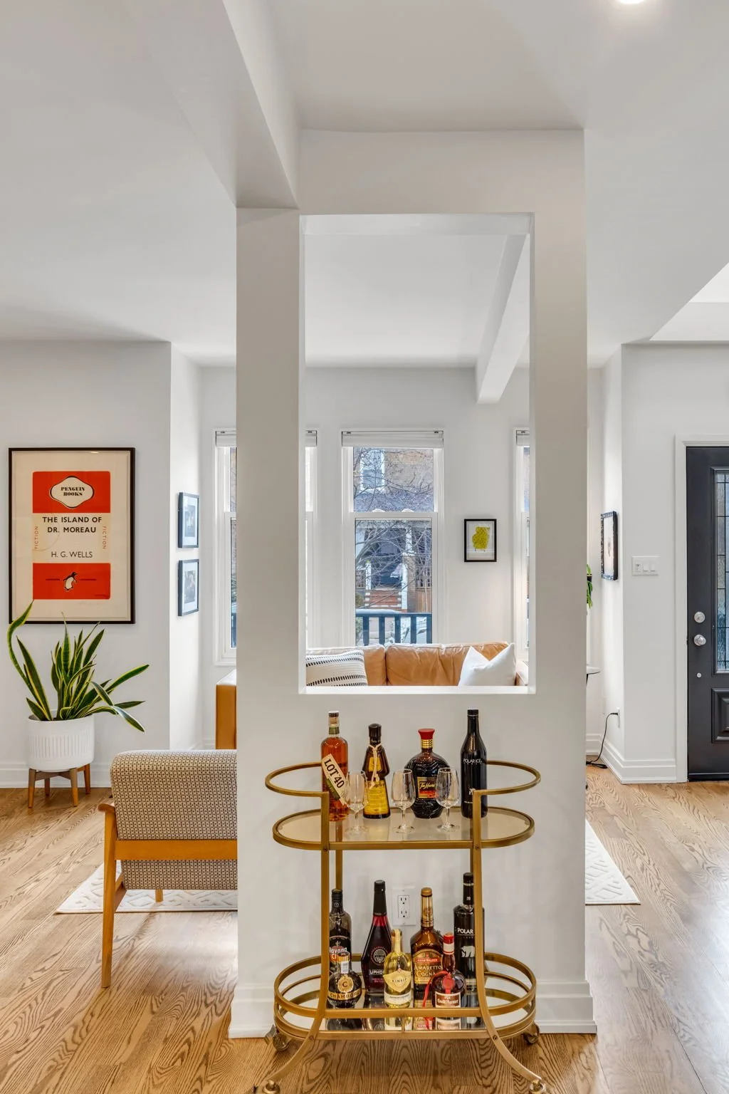 25-web-or-mls-8_015_Living Room.jpg