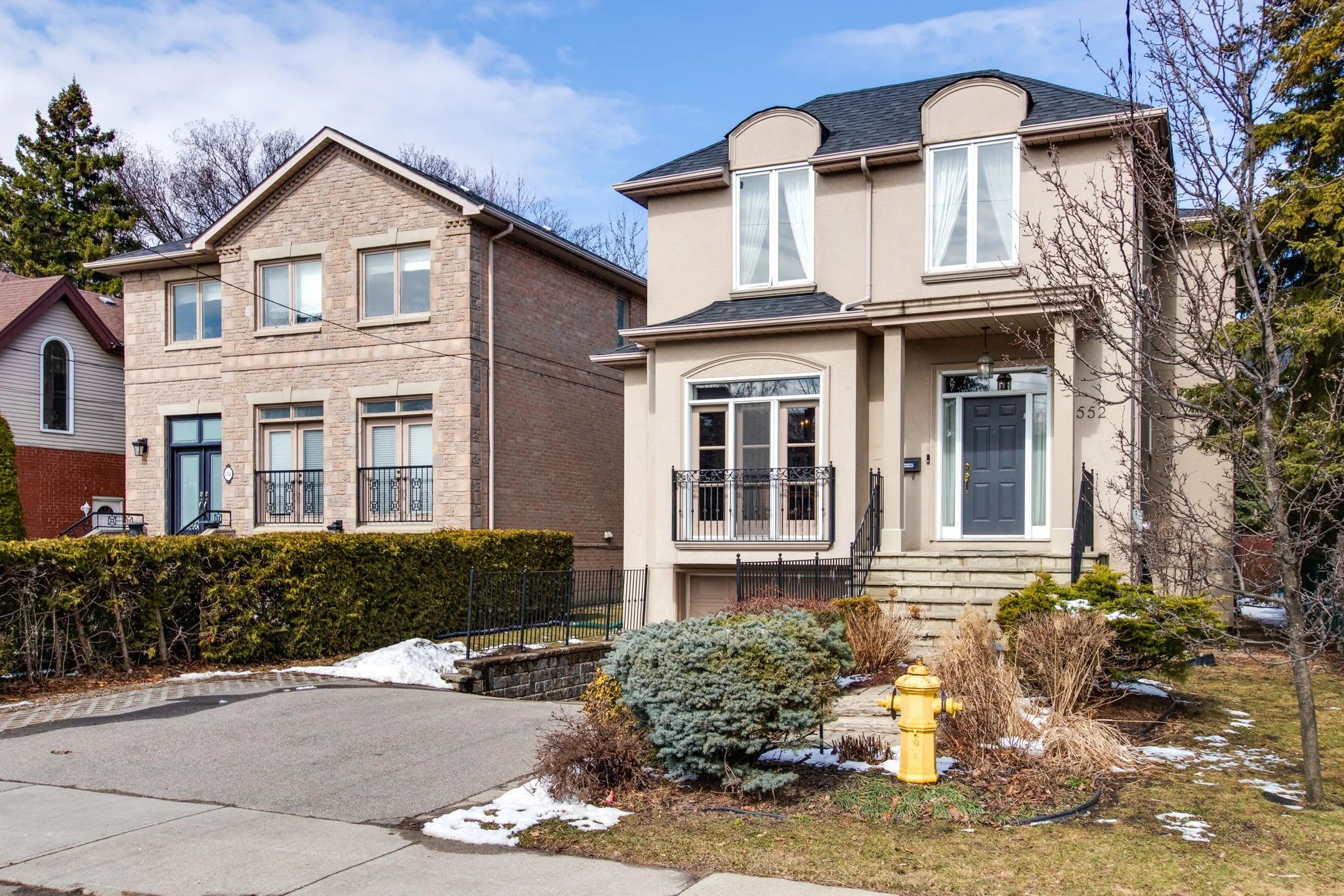 3-web-or-mls-1_003_Exterior Front.jpg