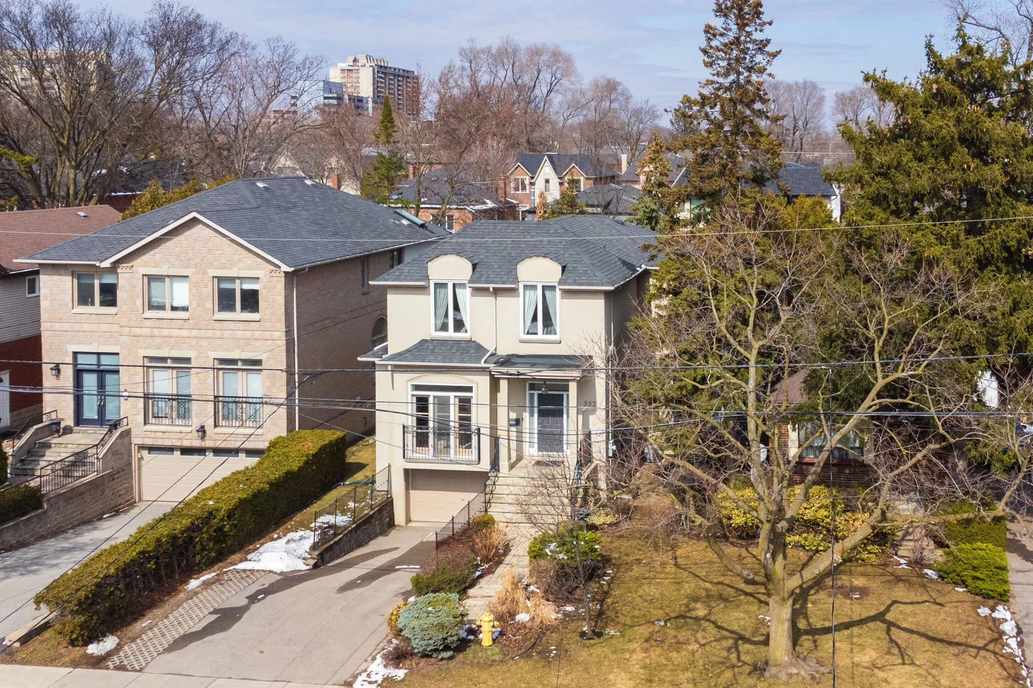 7-web-or-mls-1_020_Exterior Front.jpg