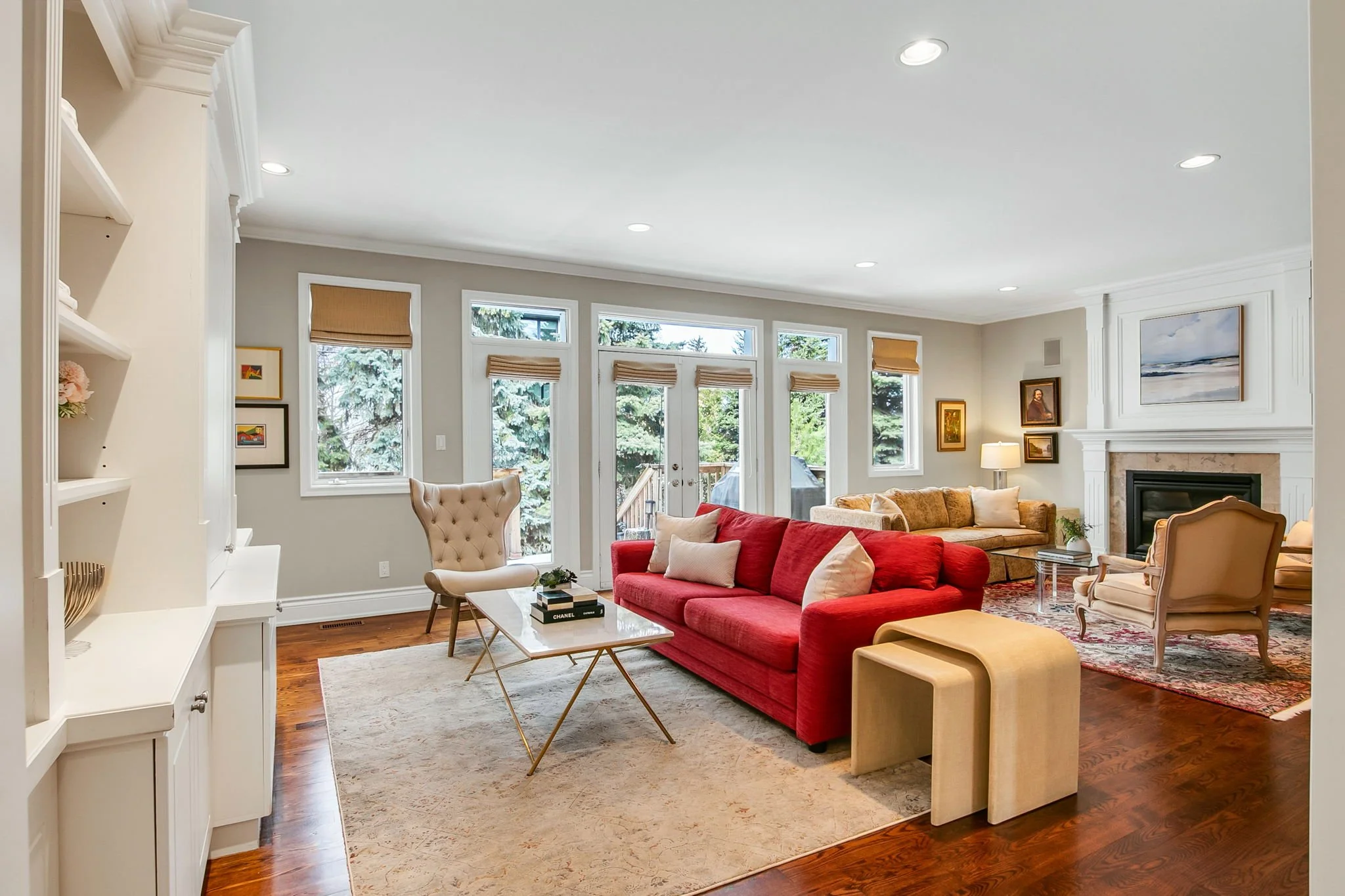 19-web-or-mls-8_002_Living Room.jpg