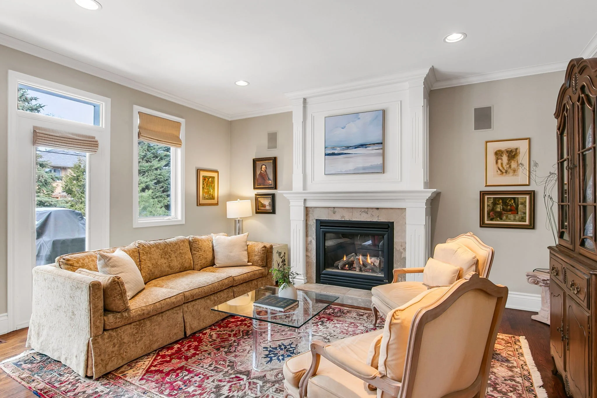 23-web-or-mls-8_006_Living Room.jpg