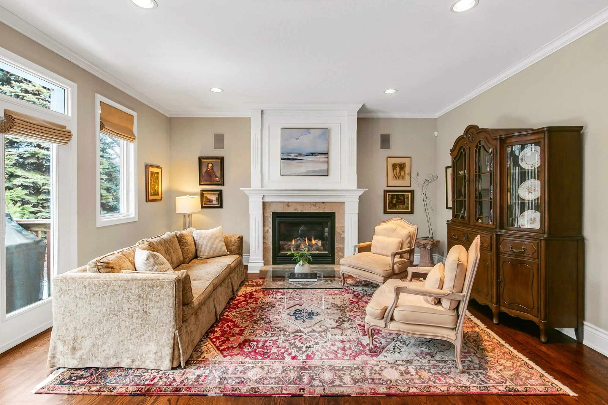 25-web-or-mls-8_008_Living Room.jpg