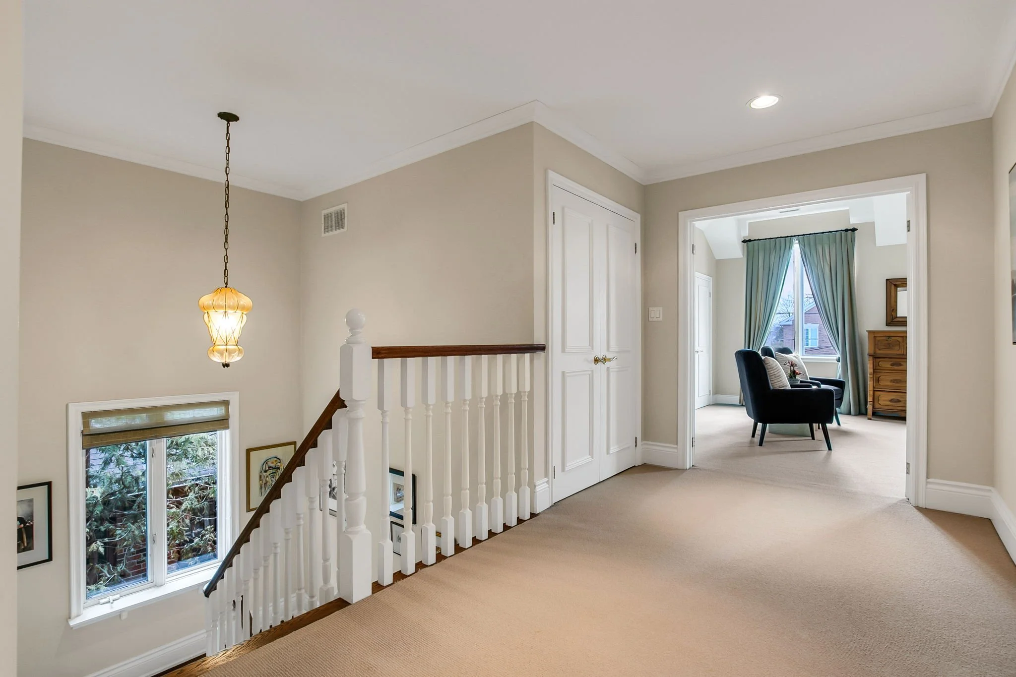 54-web-or-mls-23_001_Upper Hallway.jpg