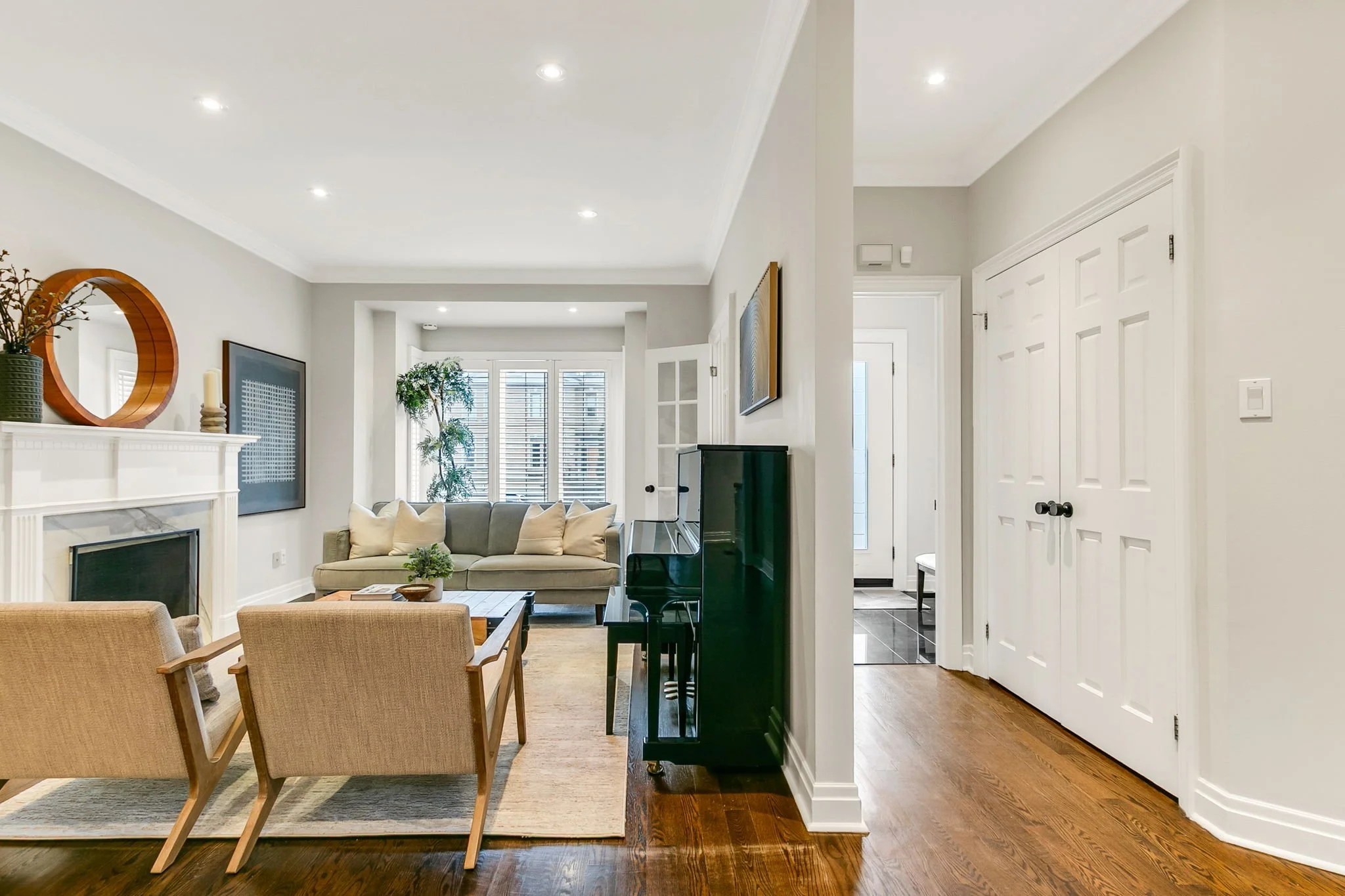 9-web-or-mls-9_008_Family Room.jpg