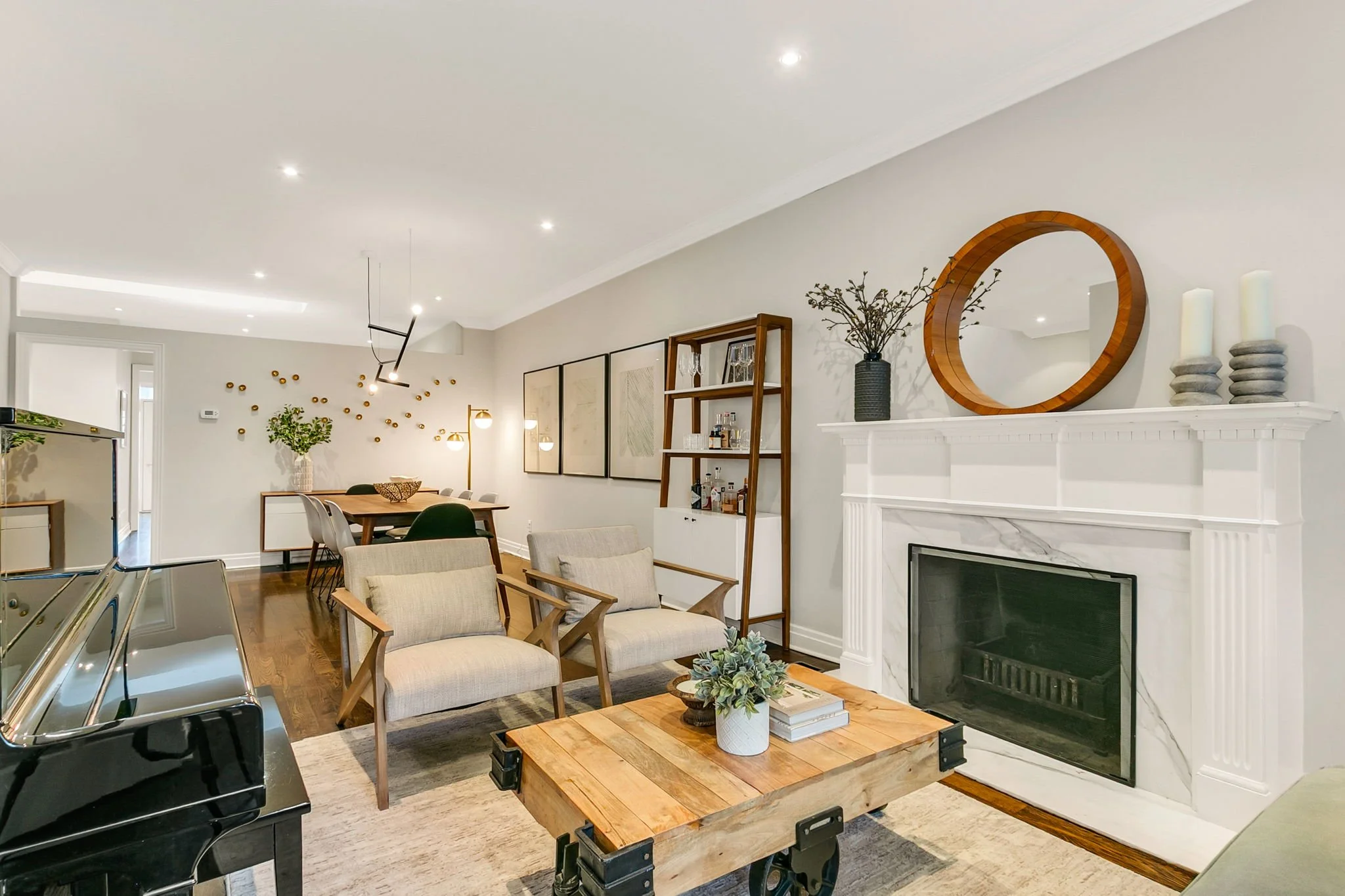 15-web-or-mls-8_008_Living Room.jpg