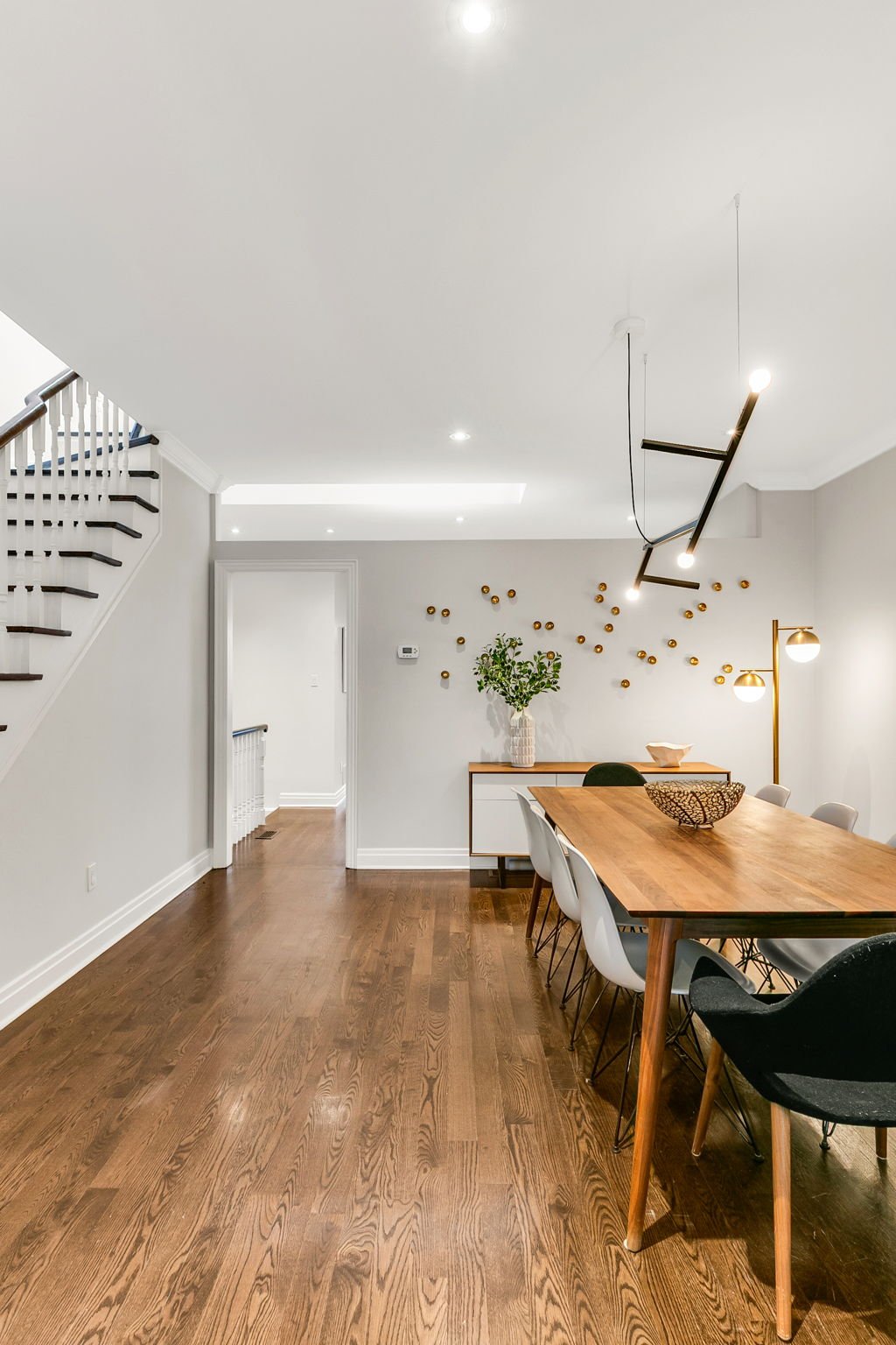 29-web-or-mls-12_015_Dining Room.jpg