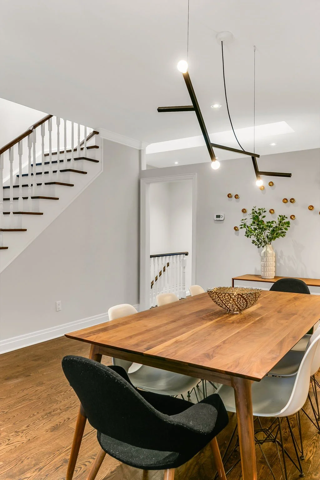 30-web-or-mls-12_016_Dining Room.jpg