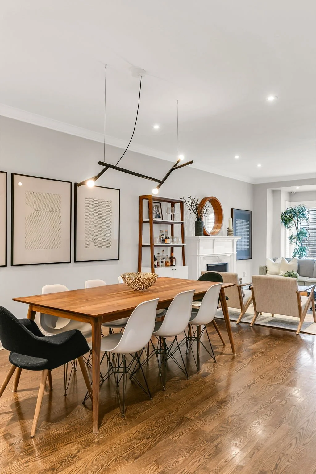 31-web-or-mls-12_017_Dining Room.jpg