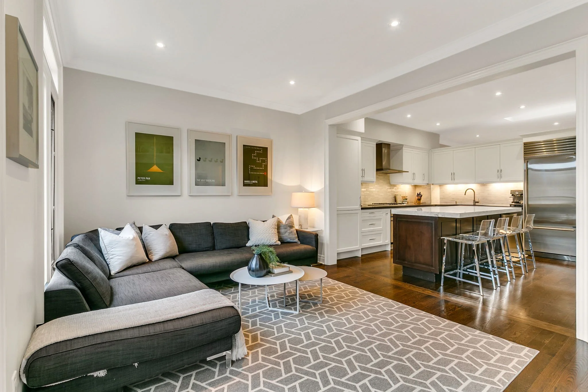 50-web-or-mls-9_005_Family Room.jpg