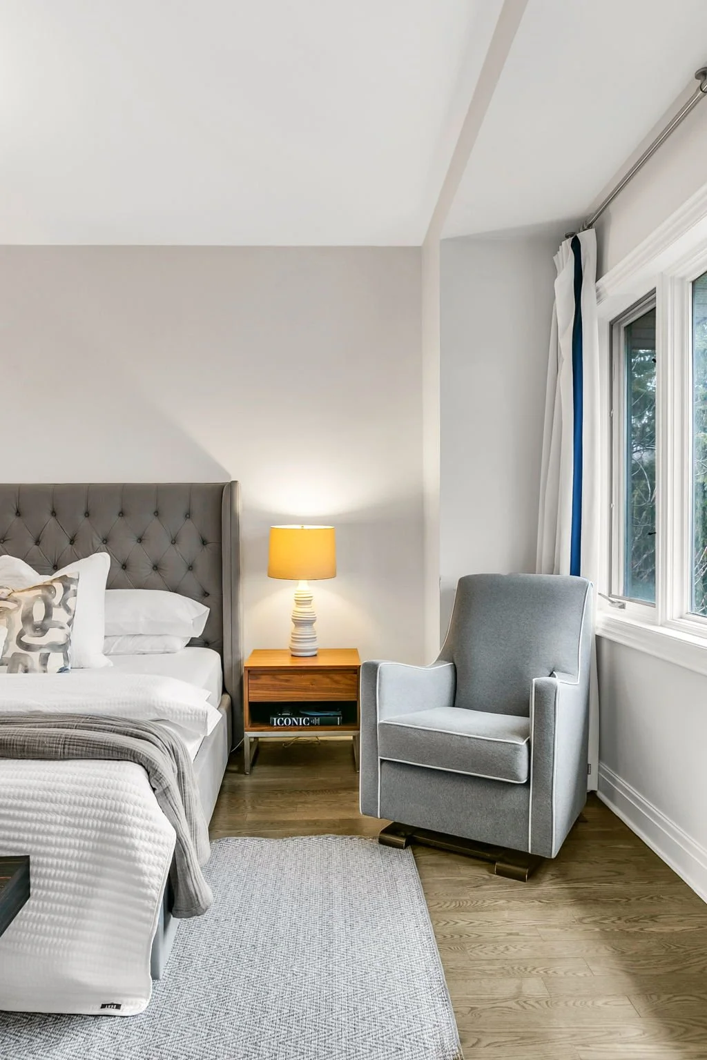 66-web-or-mls-26_009_Primary Bedroom.jpg