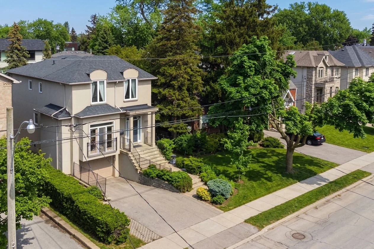 3-web-or-mls-1_022_Exterior Front-summer.jpg