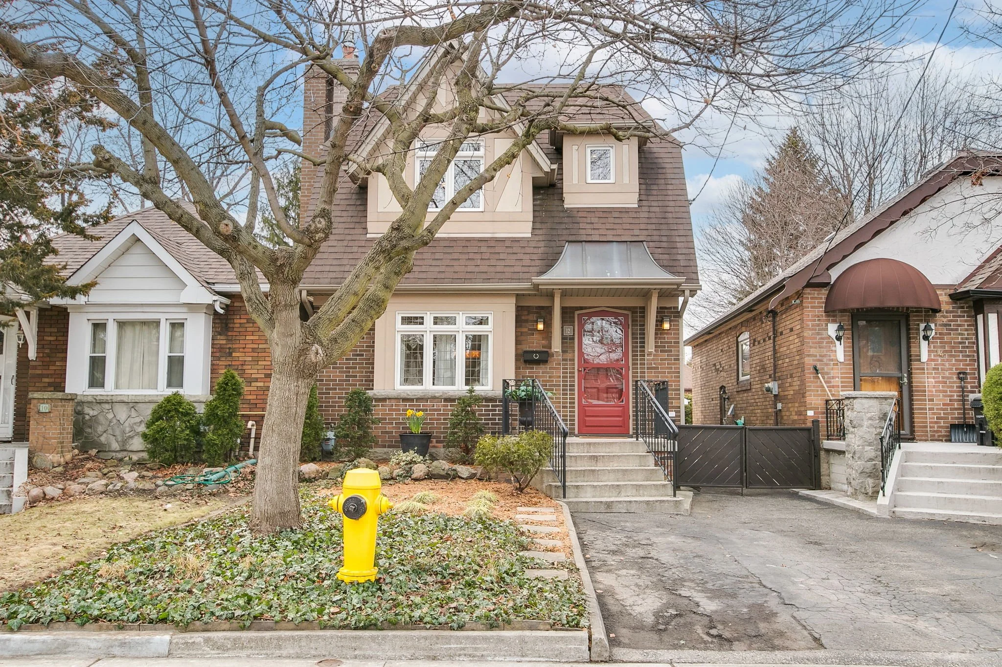 2-web-or-mls-1_002_Exterior Front.jpg