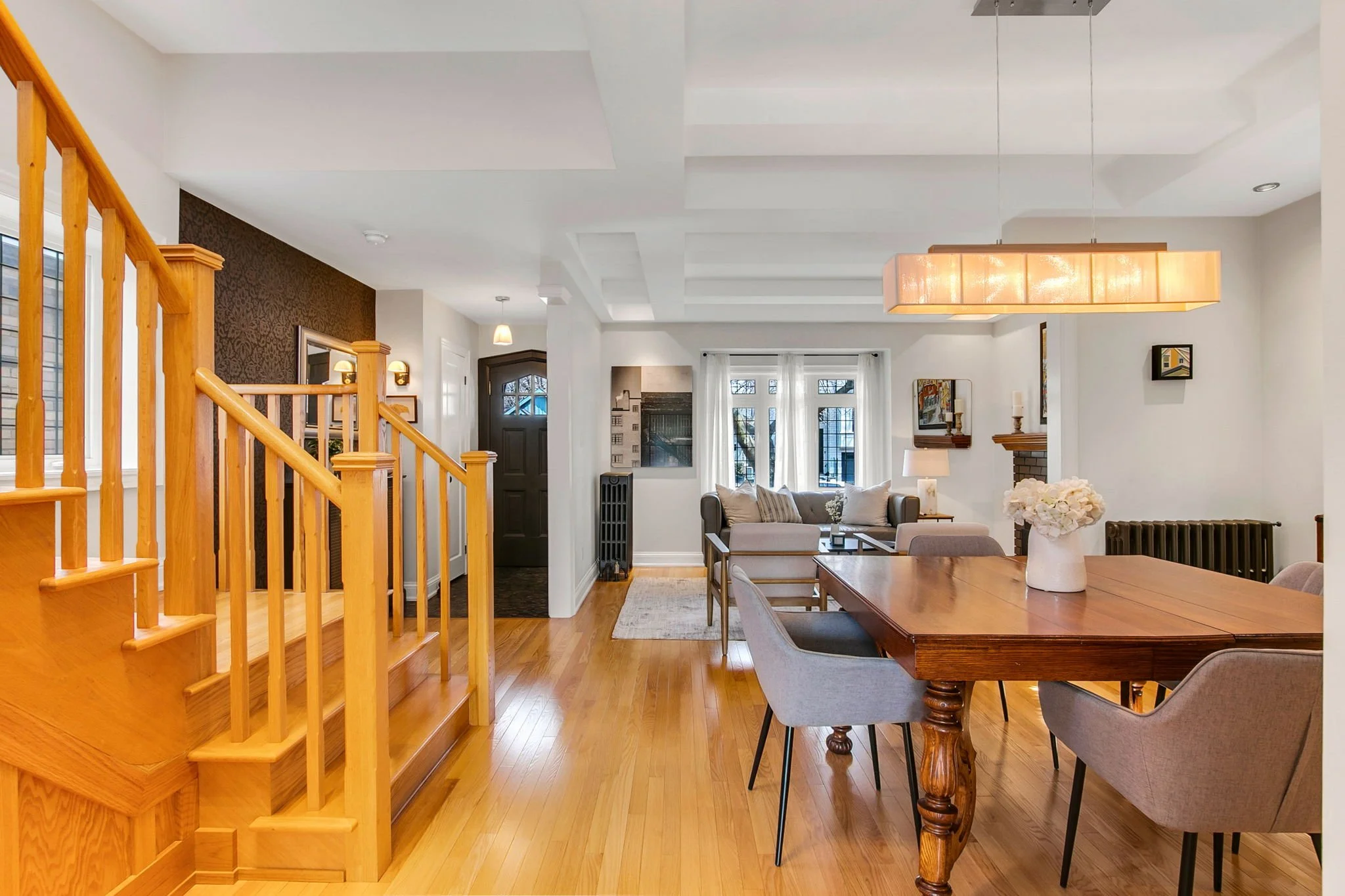 32-web-or-mls-12_005_Dining Room.jpg