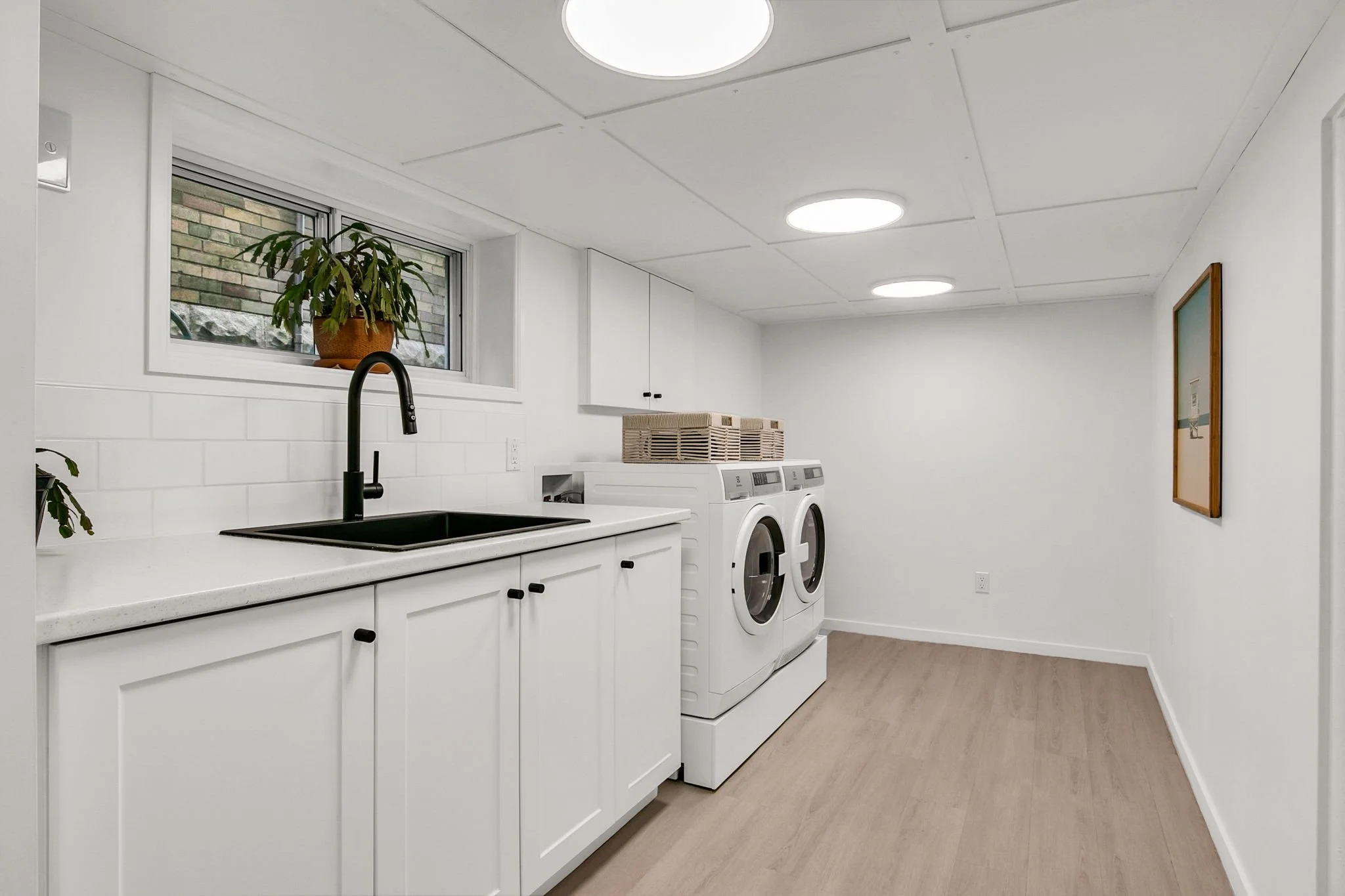 84-web-or-mls-60_014_Lower Level.jpg