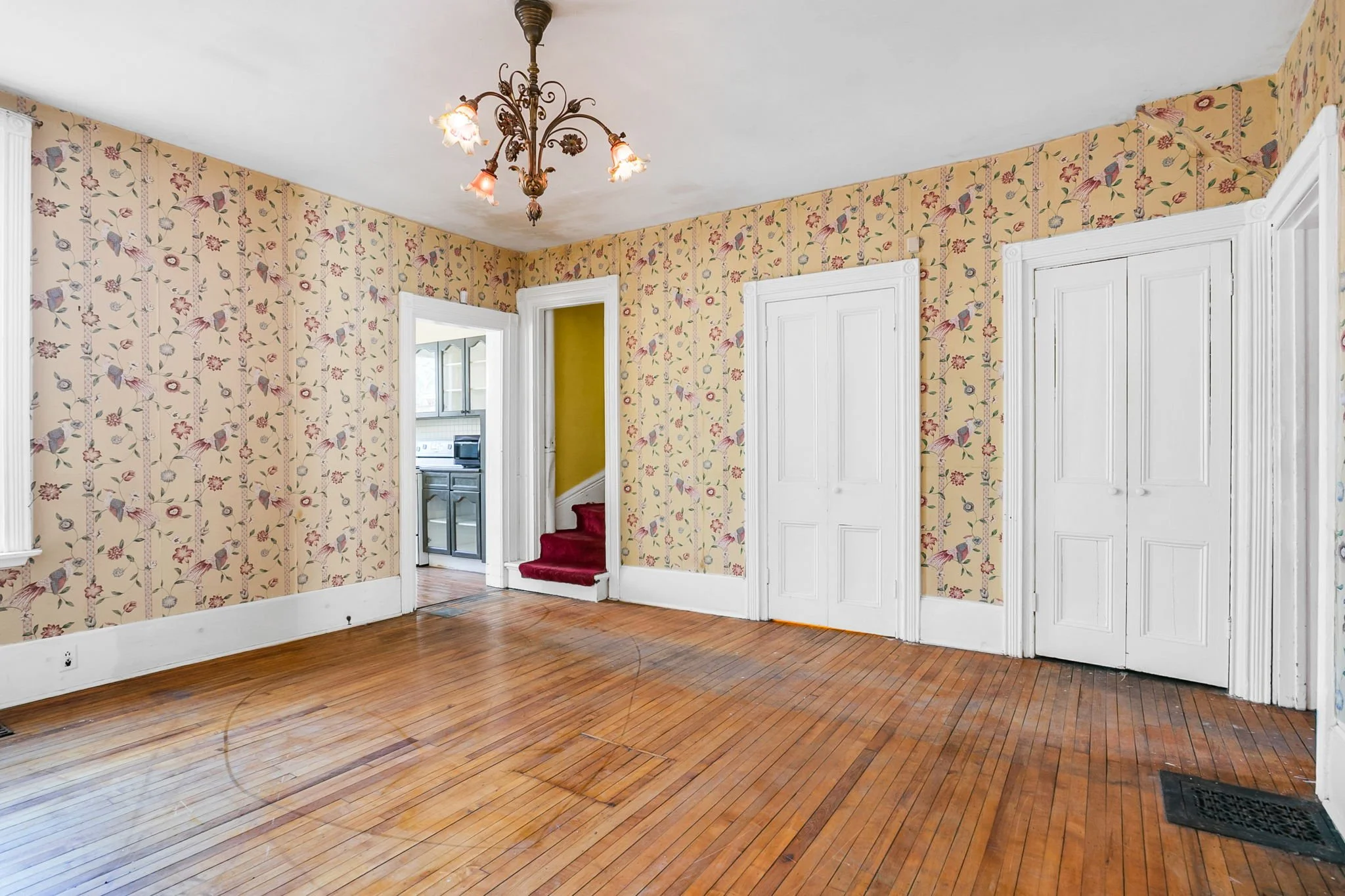 28-web-or-mls-12_003_Dining Room.jpg