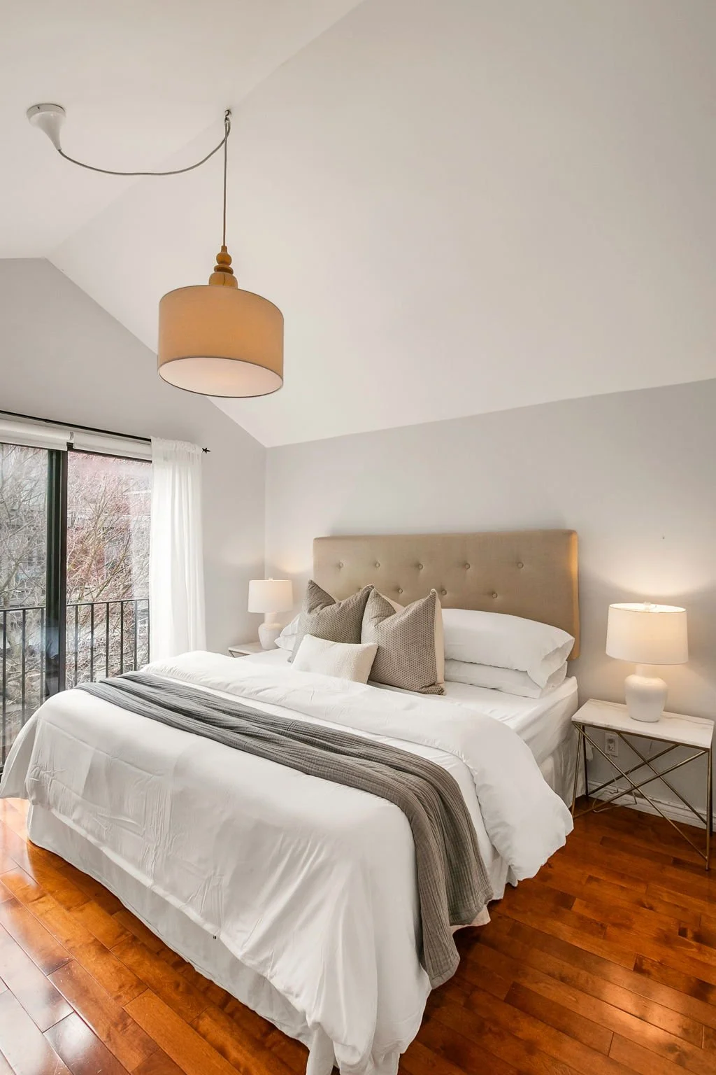 37-web-or-mls-26_007_Primary Bedroom.jpg