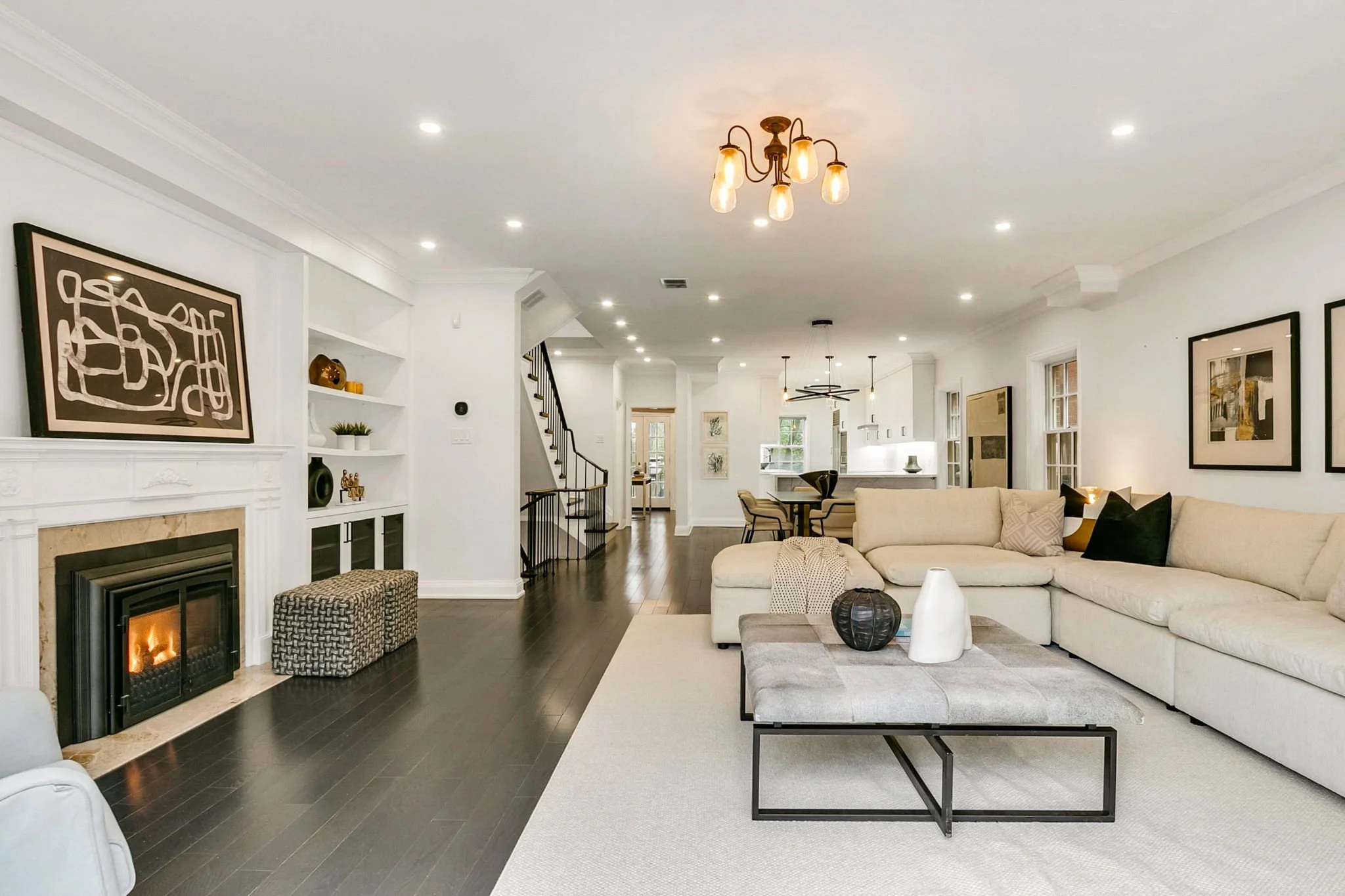 18-web-or-mls-8_003_Living Room.jpg