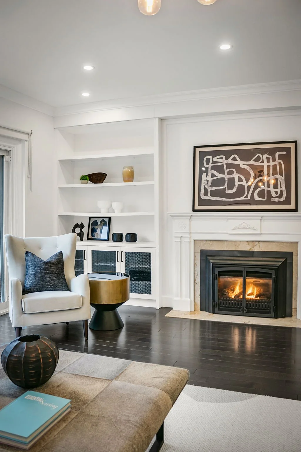 22-web-or-mls-8_008_Living Room.jpg
