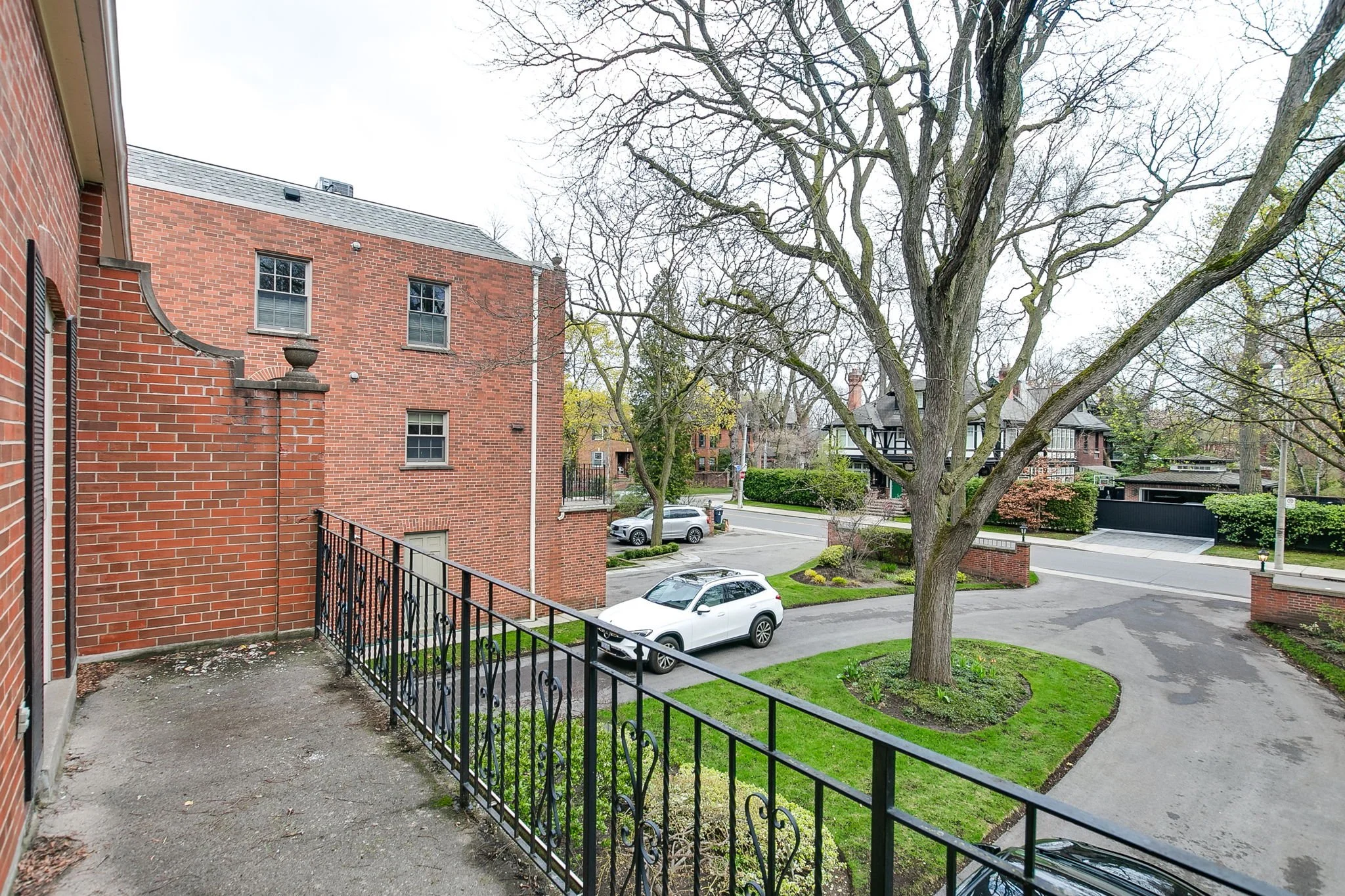 48-web-or-mls-19_001_Second Balcony.jpg