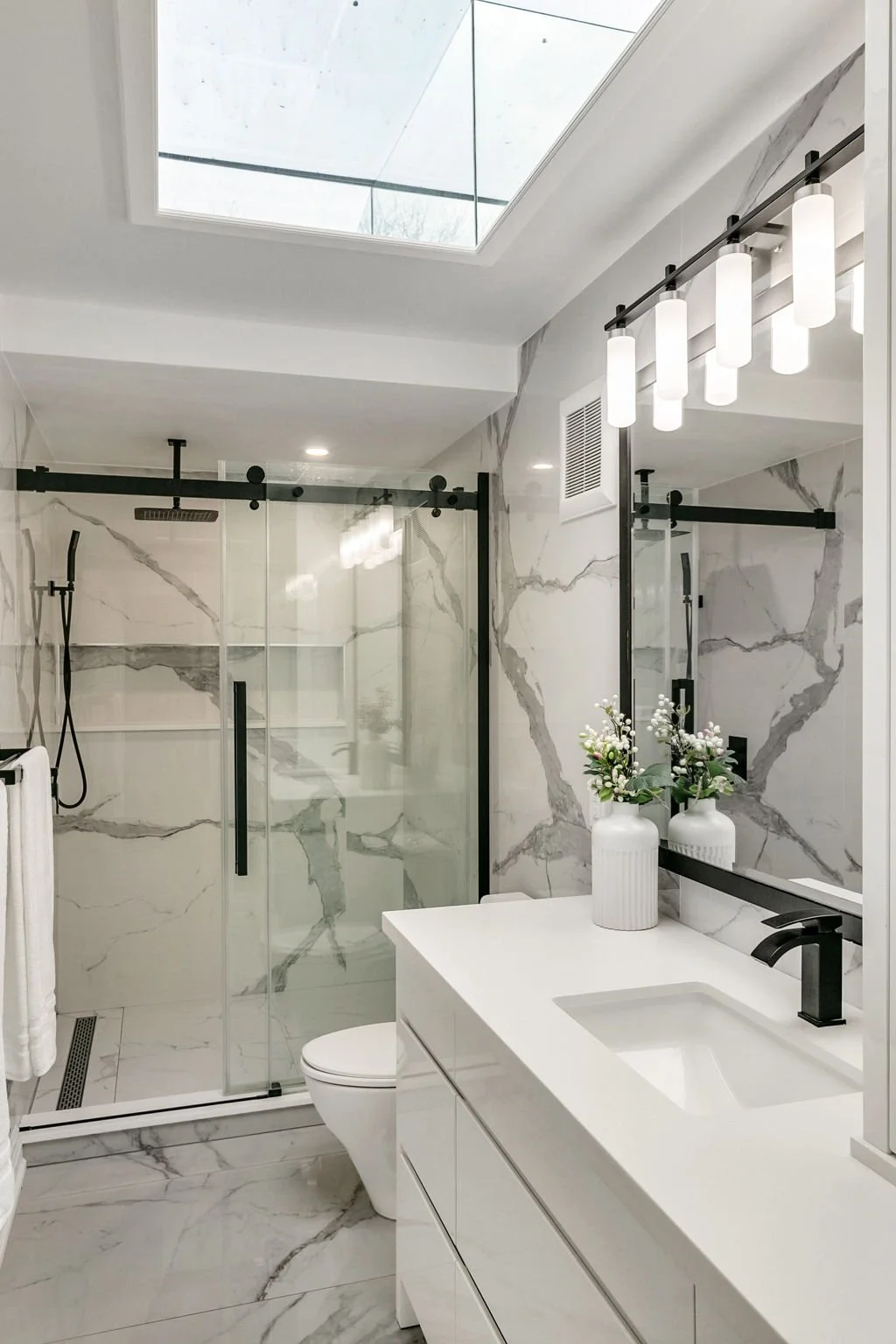 60-web-or-mls-27_003_Master Ensuite.jpg