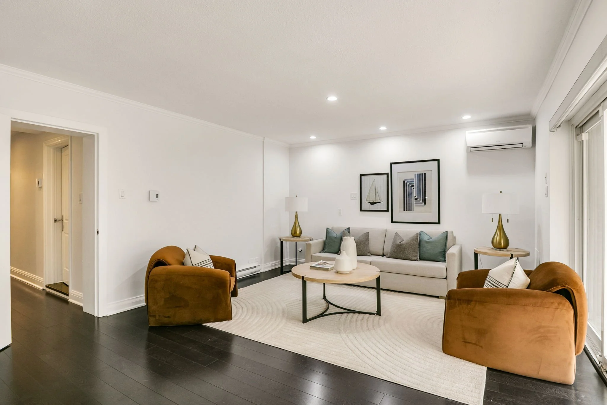 75-web-or-mls-48_009_Family Room.jpg