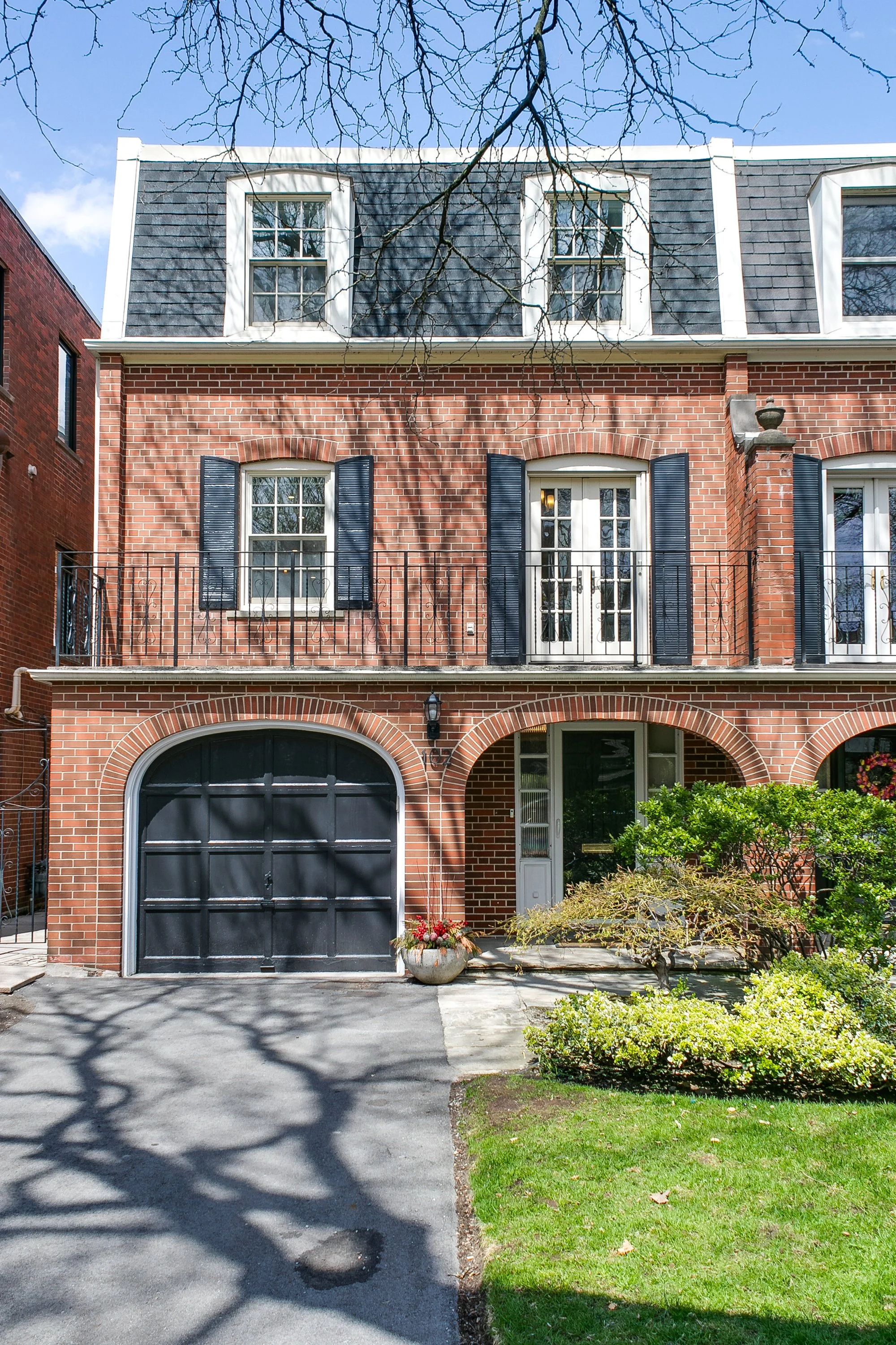 15-print-1_024_Exterior Front.jpg