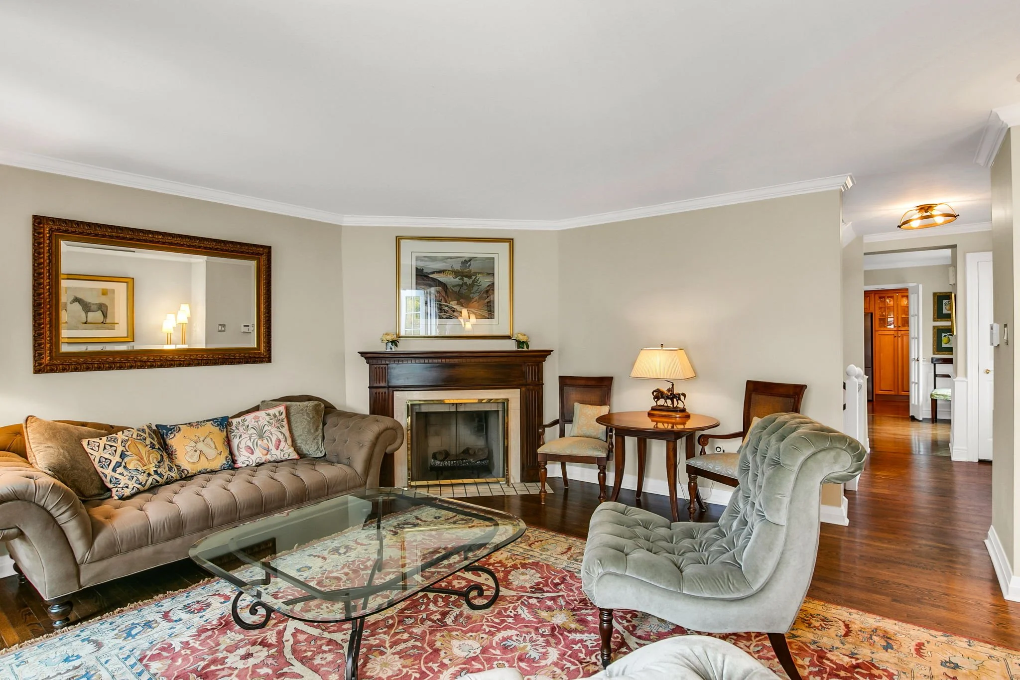 18-web-or-mls-8_003_Living Room.jpg
