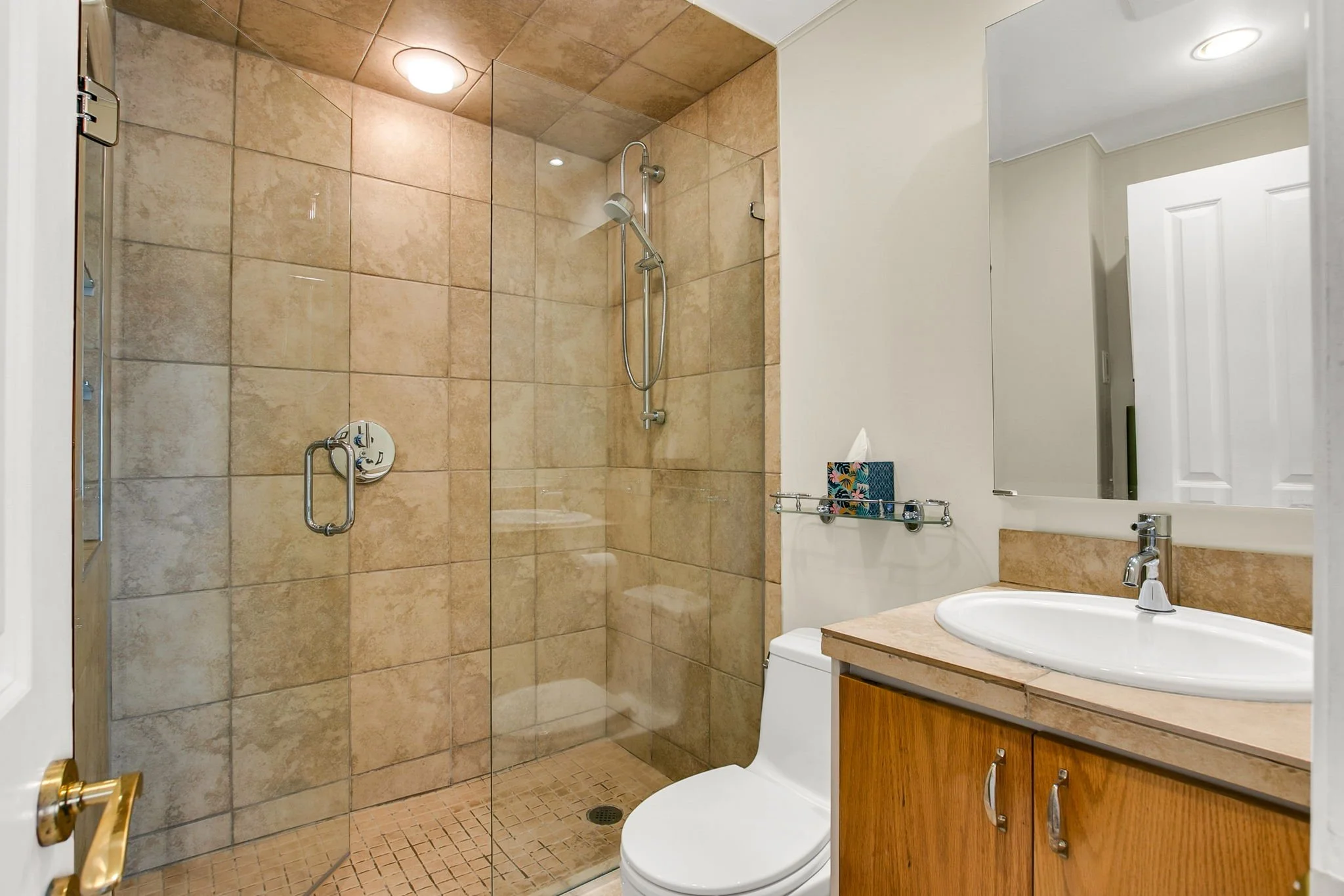 53-web-or-mls-27_001_Master Ensuite.jpg