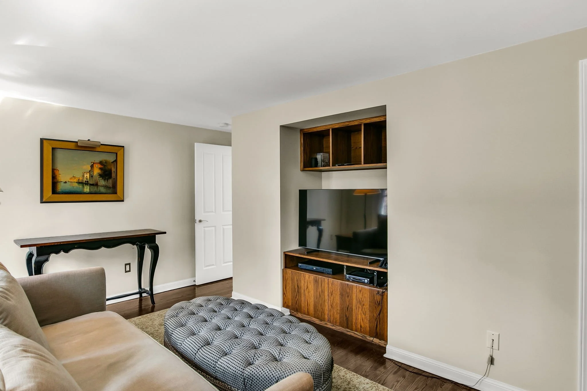 56-web-or-mls-28_003_Second Bedroom.jpg