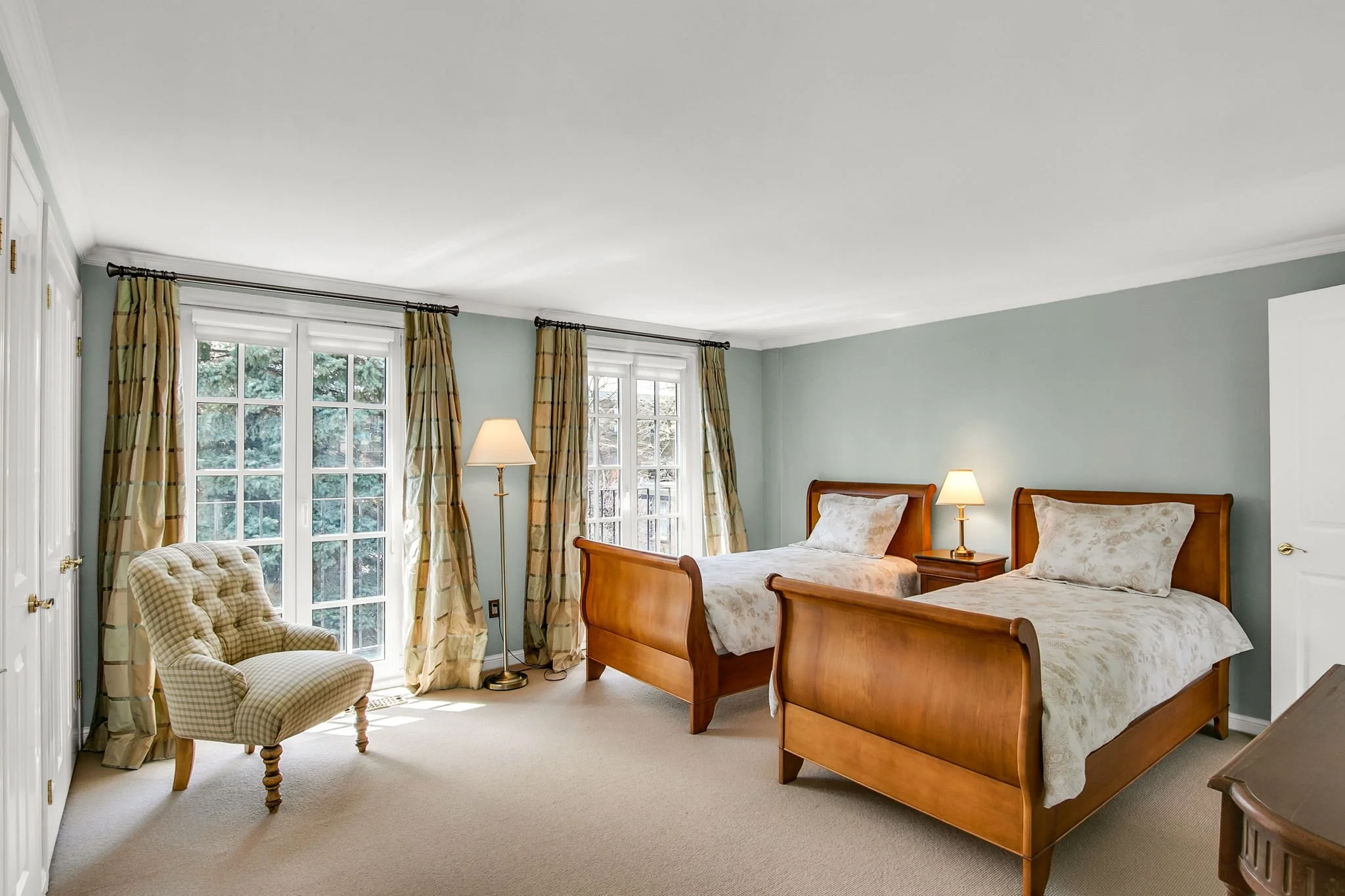 68-web-or-mls-32_002_Third Bedroom.jpg