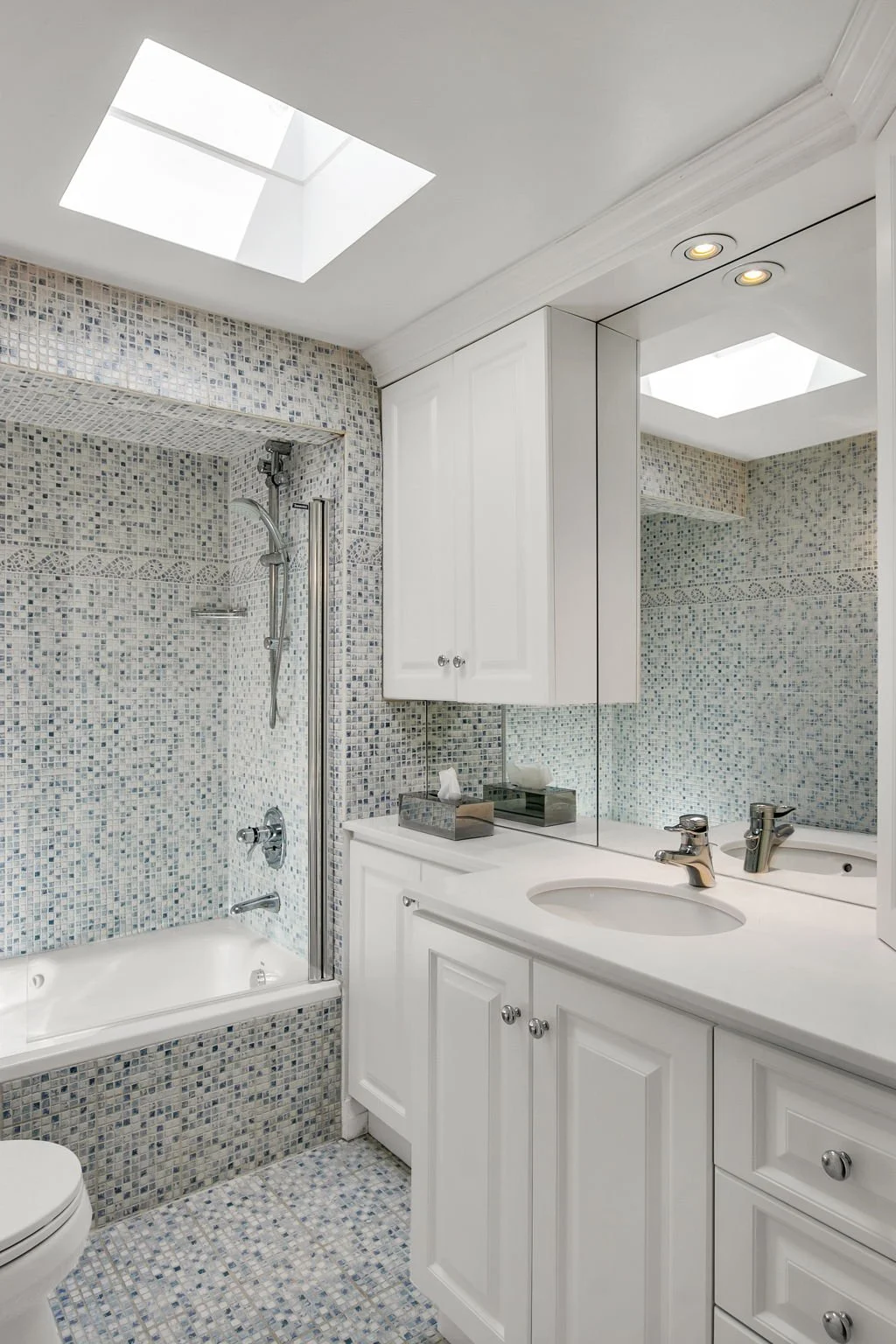 75-web-or-mls-33_002_Bathroom.jpg