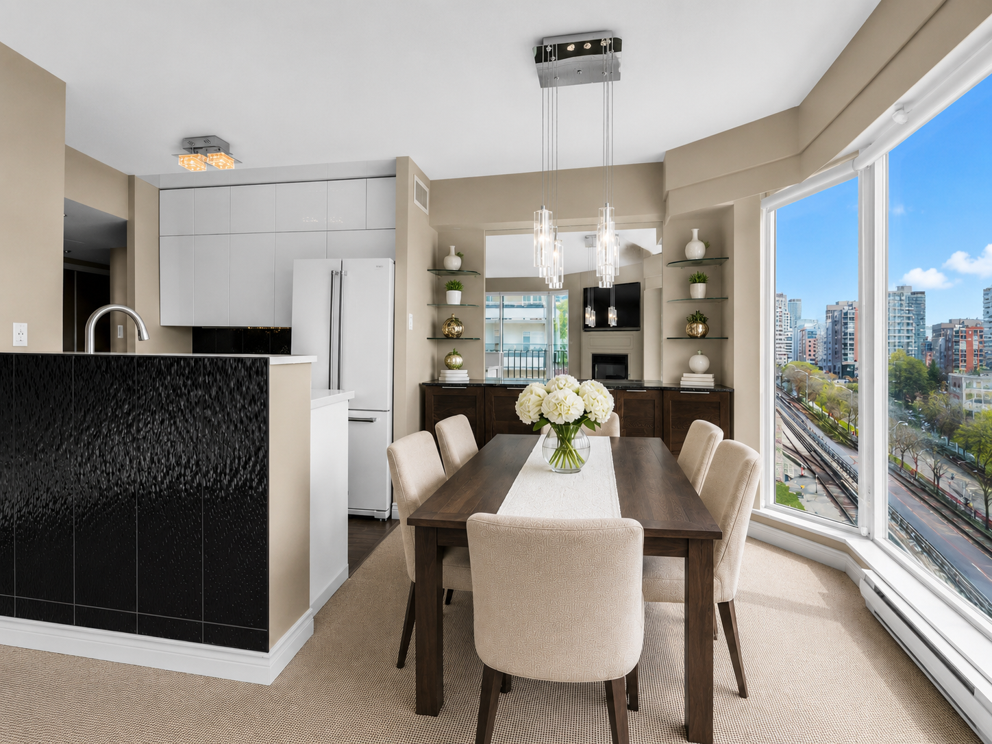 Dining Room 2.png
