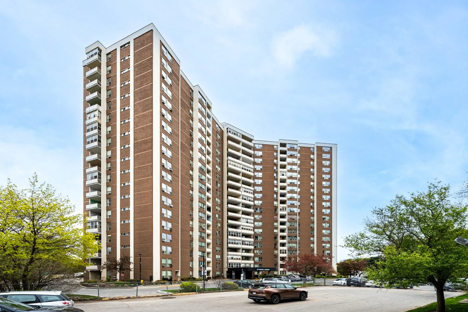 60 Pavane Linkway, Suite 206-1.jpg
