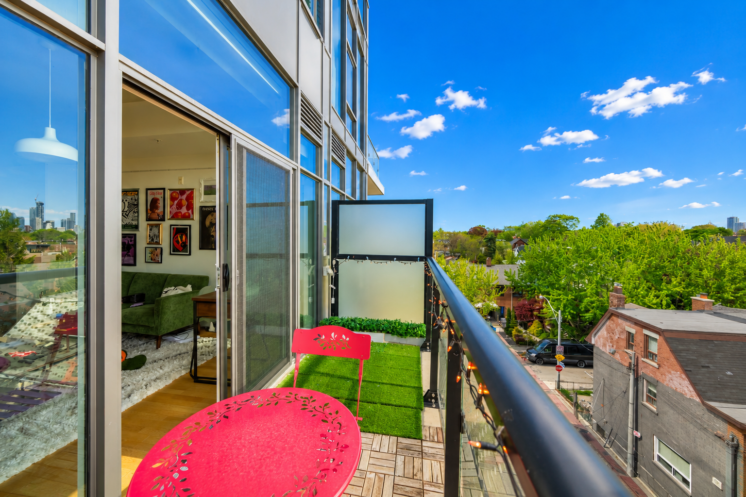 Balcony 4.png