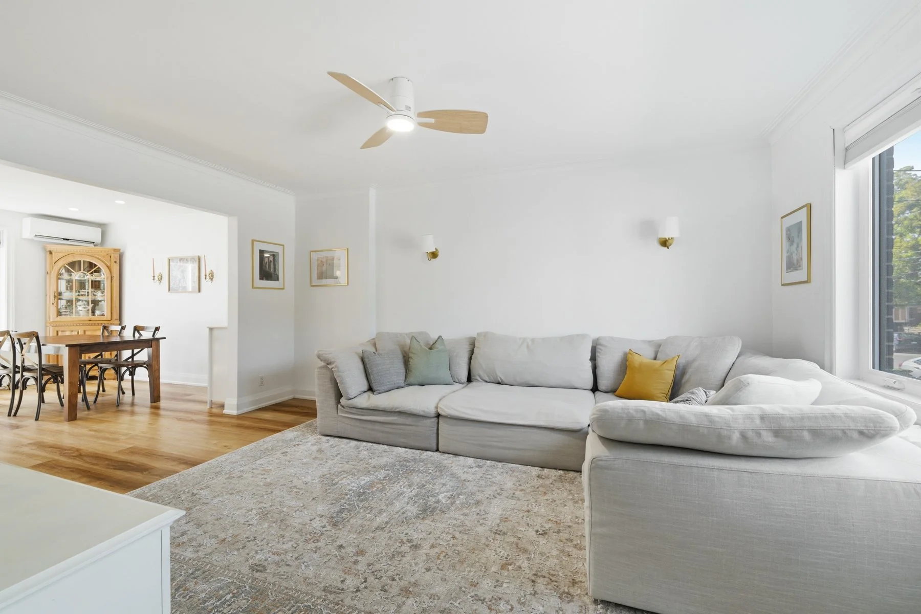 465 Oakwood Ave-7.jpg