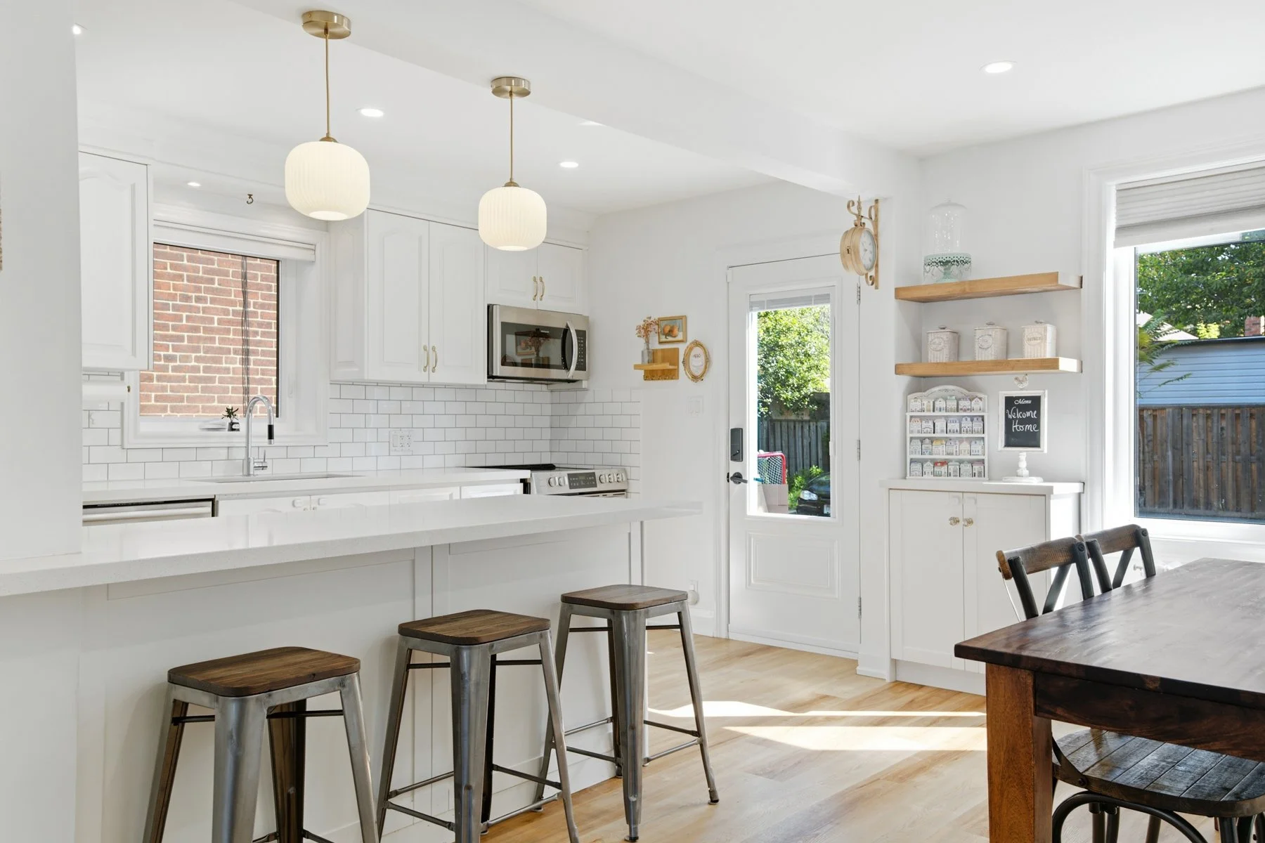 465 Oakwood Ave-12.jpg