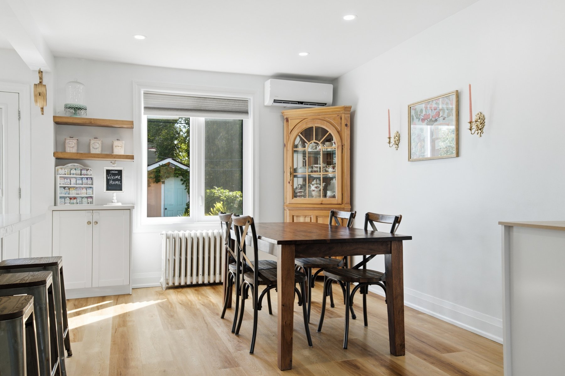 465 Oakwood Ave-14.jpg