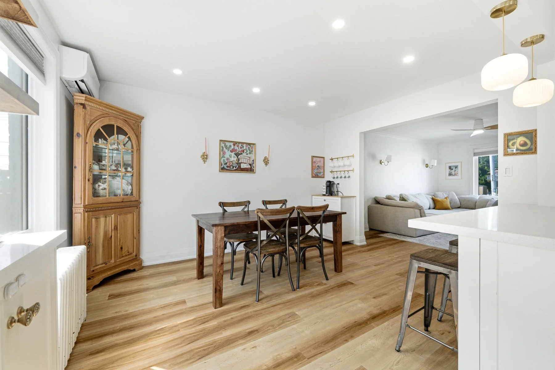 465 Oakwood Ave-16.jpg