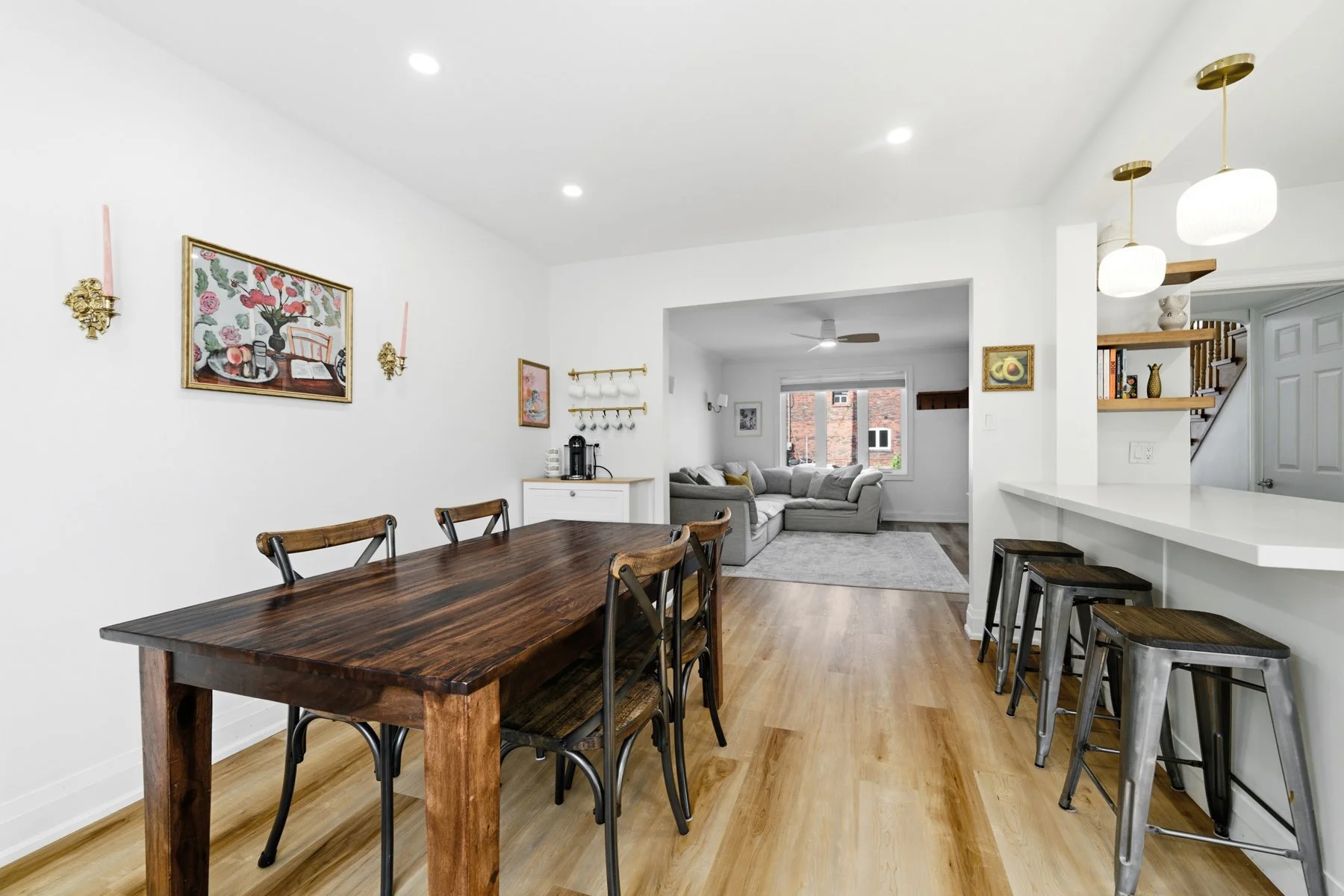 465 Oakwood Ave-17.jpg