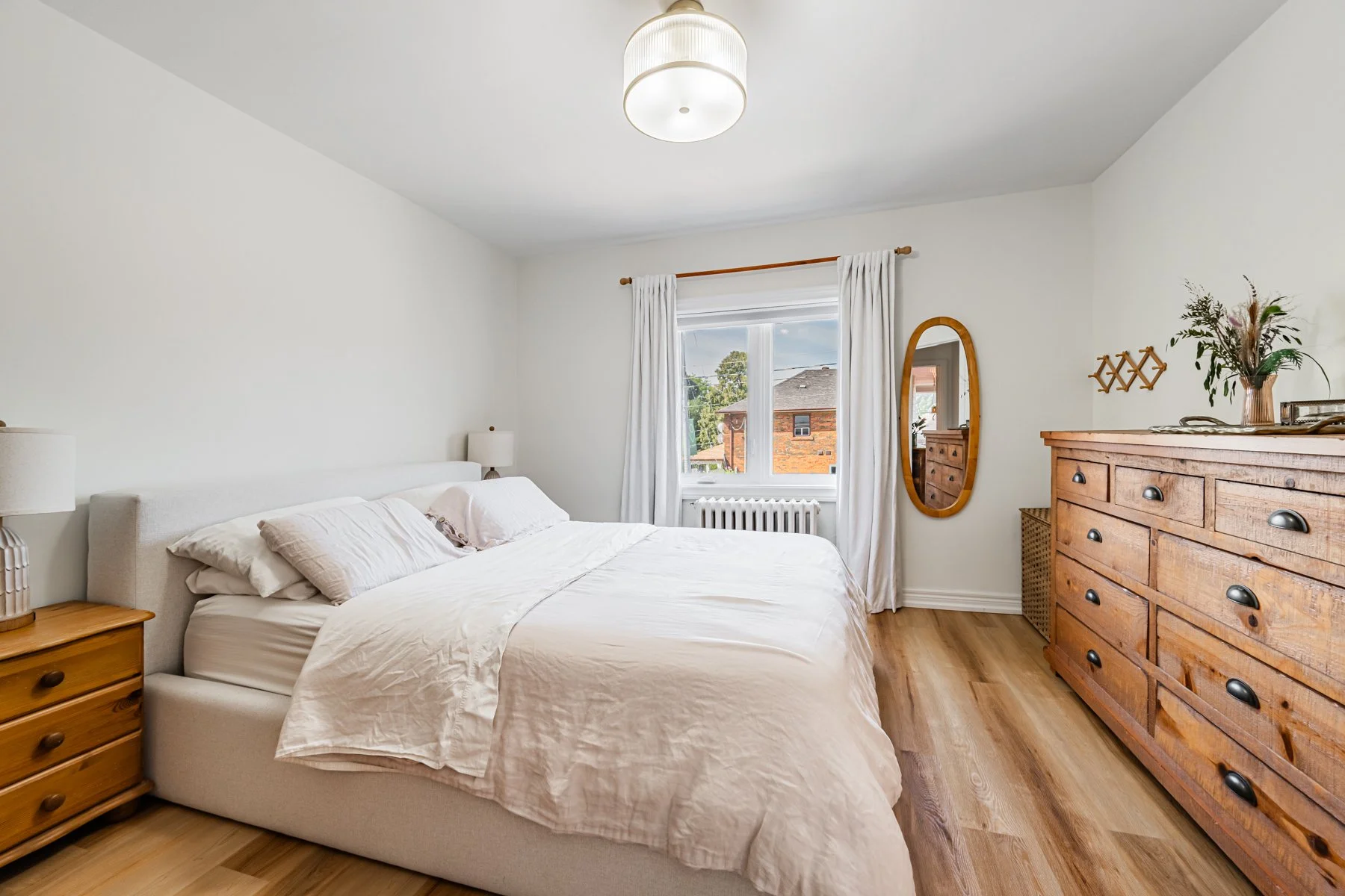 465 Oakwood Ave-28.jpg