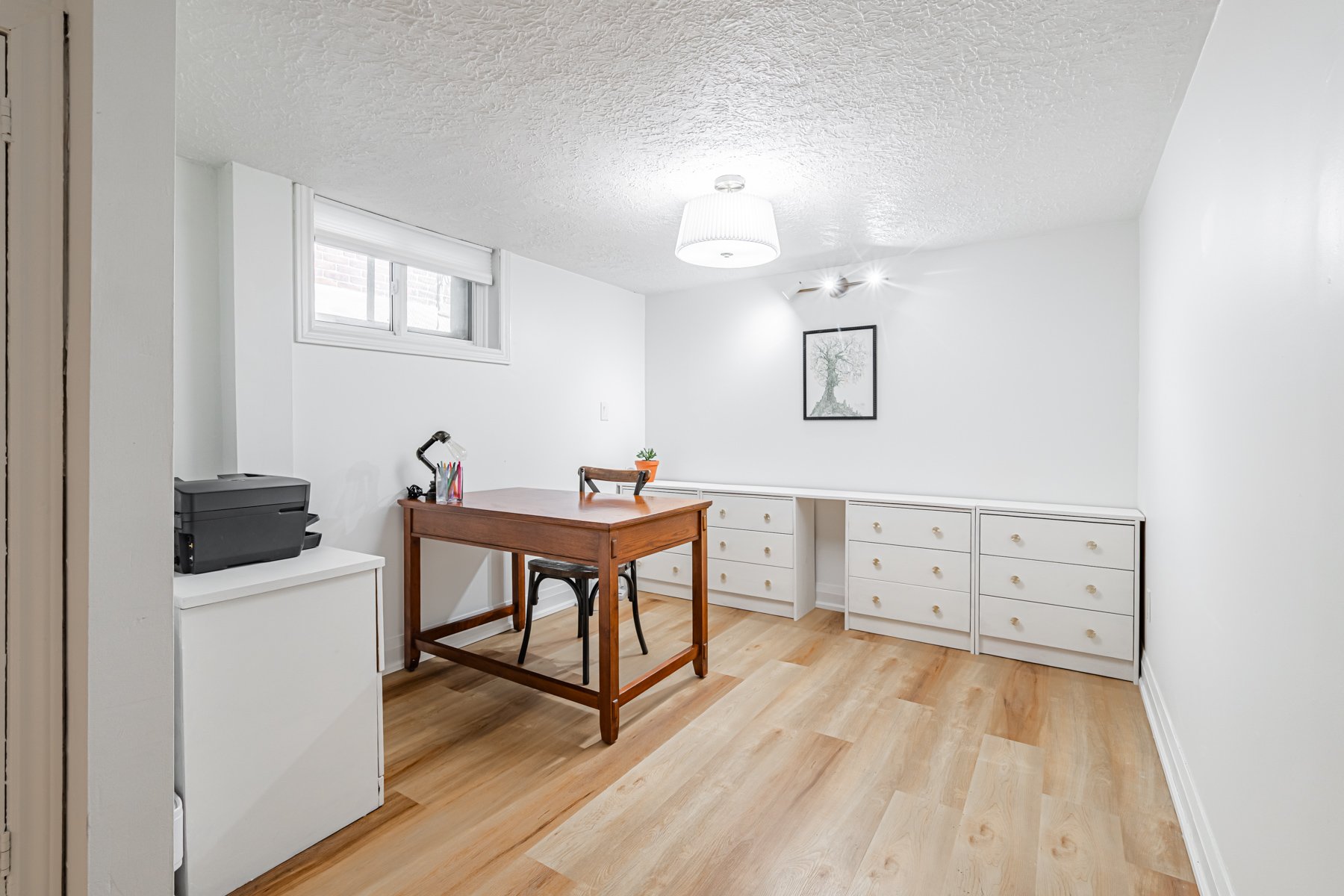 465 Oakwood Ave-44.jpg