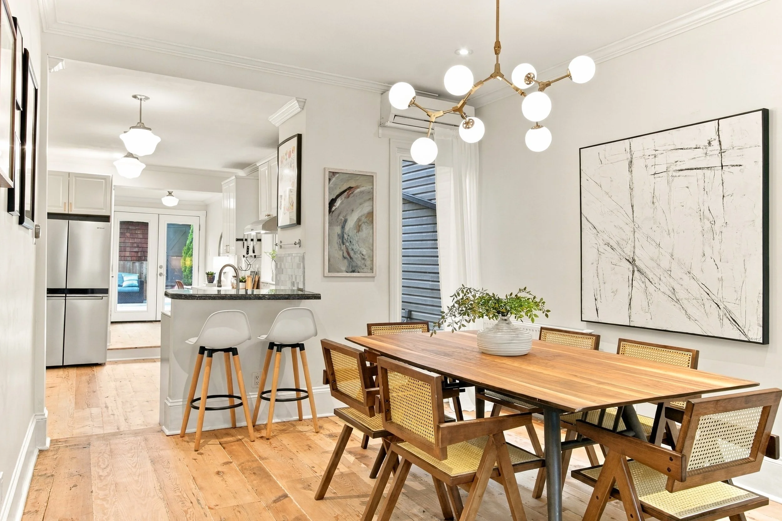 12_001_Dining Room.jpg