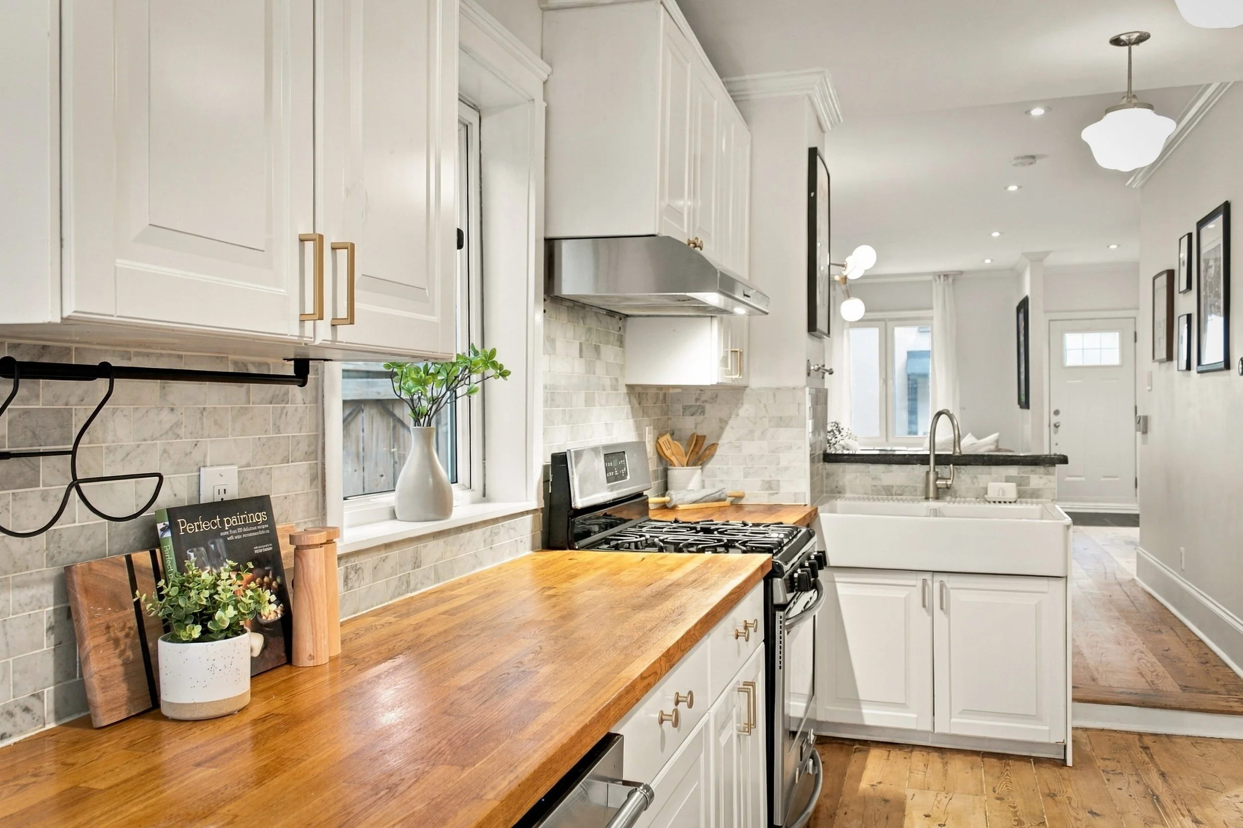 15_012_Kitchen.jpg