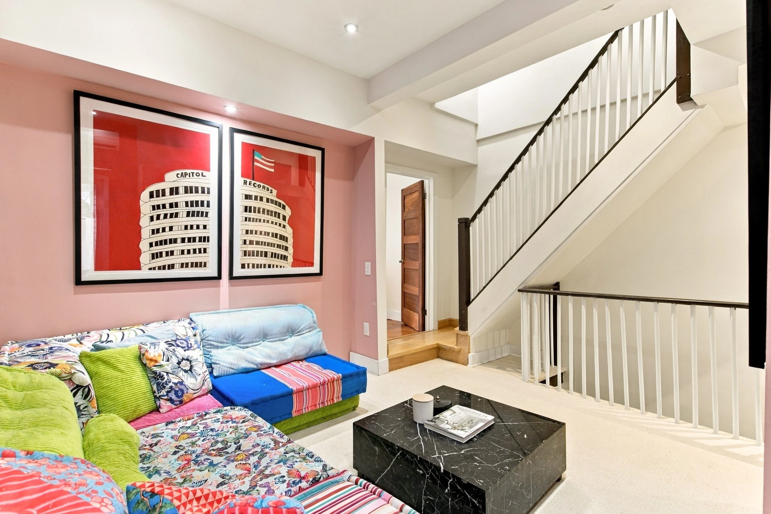 9_003_Family Room.jpg