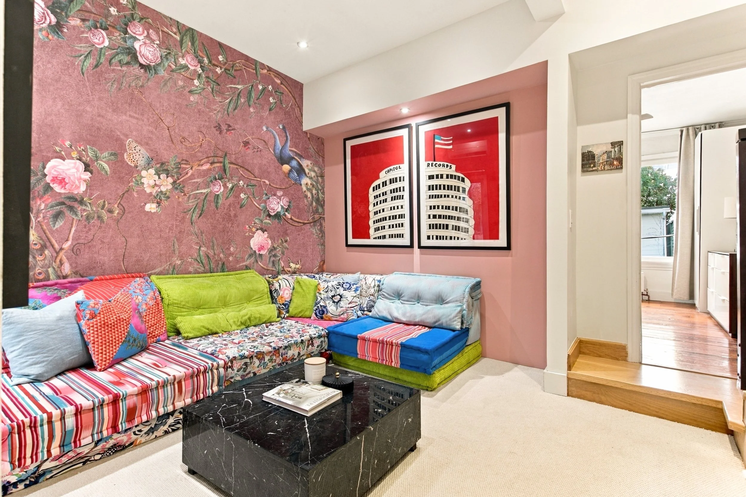 9_001_Family Room.jpg