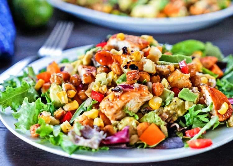 Southwest-BBQ-Chicken-Salad2-750x536.jpg
