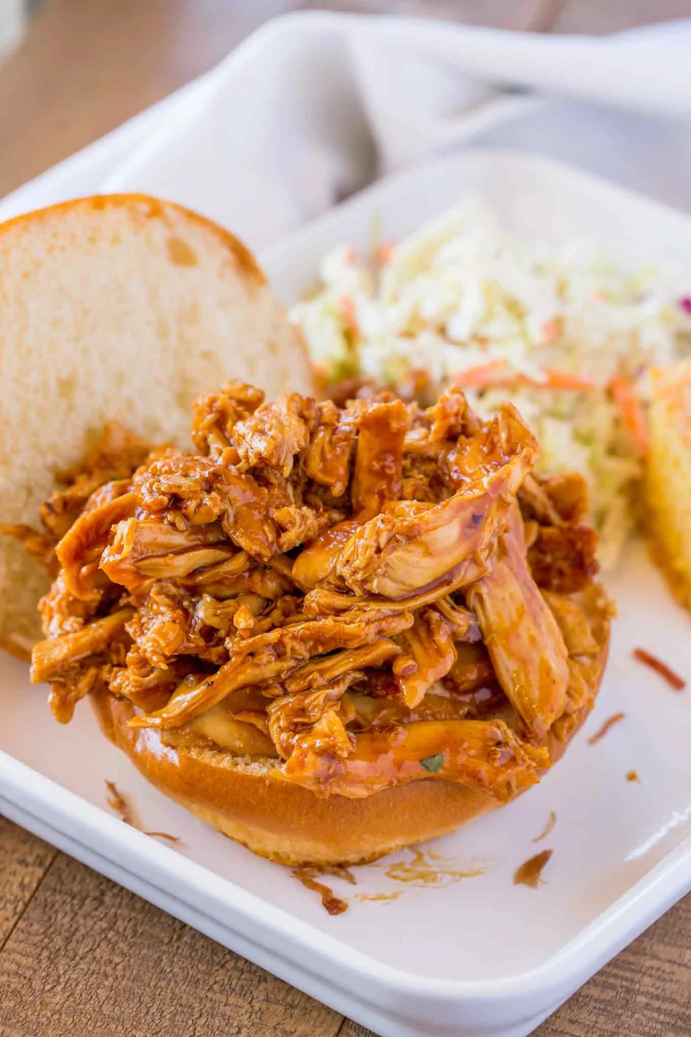 Pulled-BBQ-Chicken-Sandwich.jpg