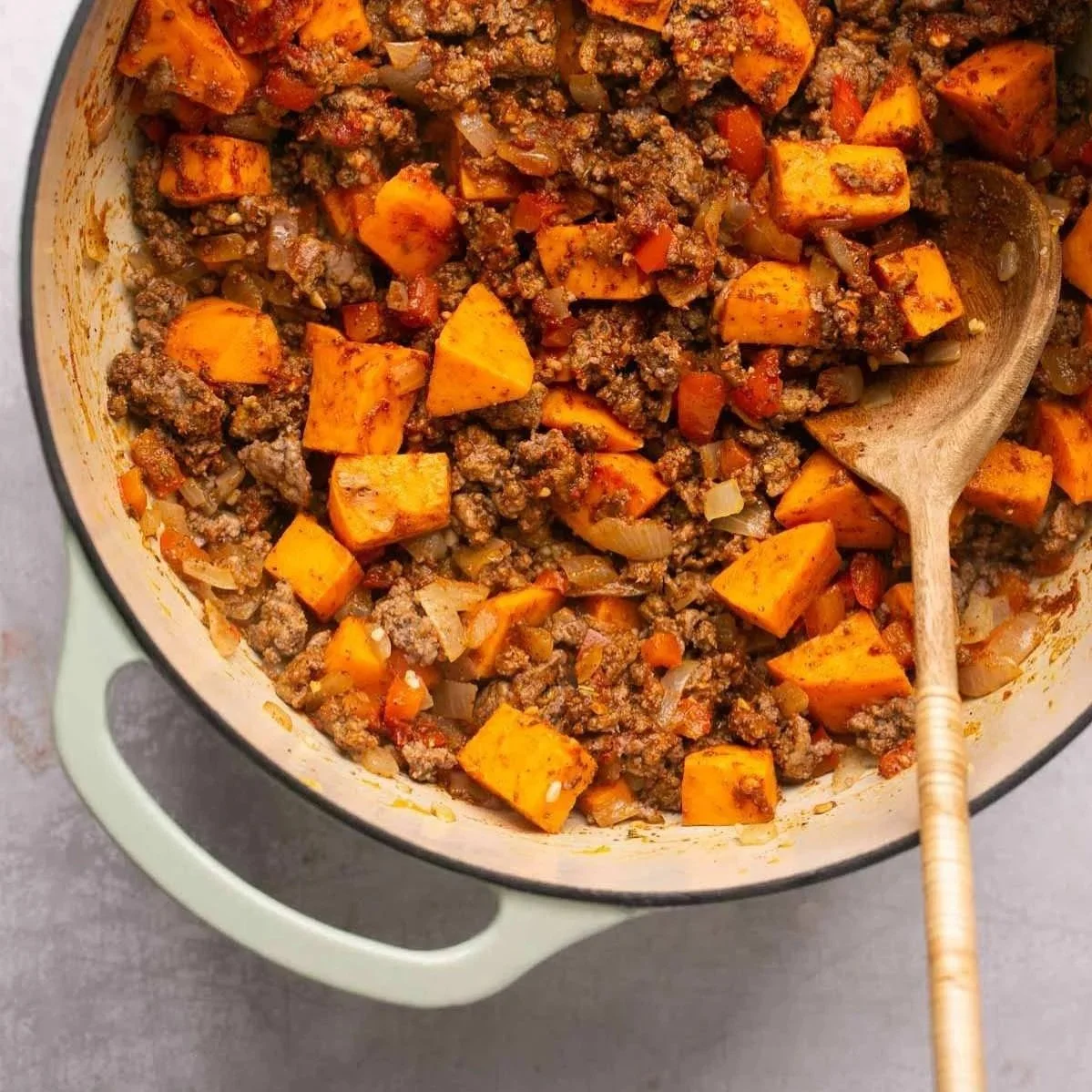 DEL+beef+sweet+potato+chili.jpg