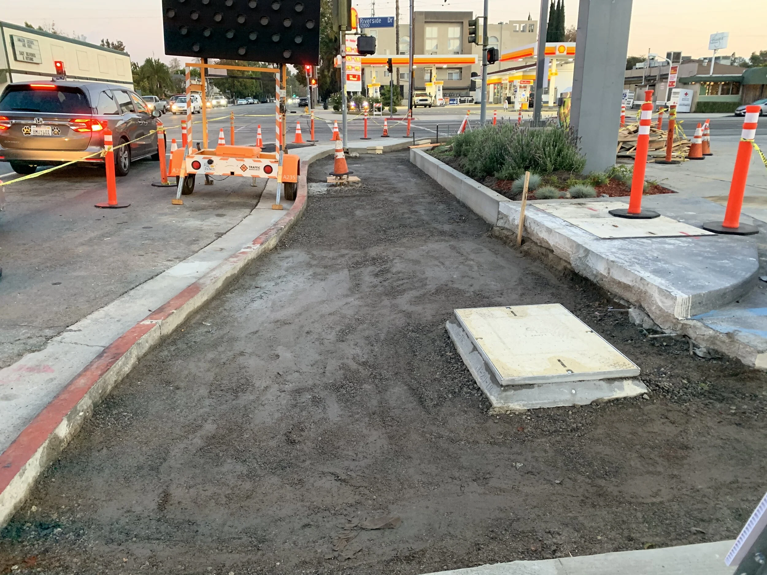 Lower Edison Utilty box, install wiring for street light foundation 